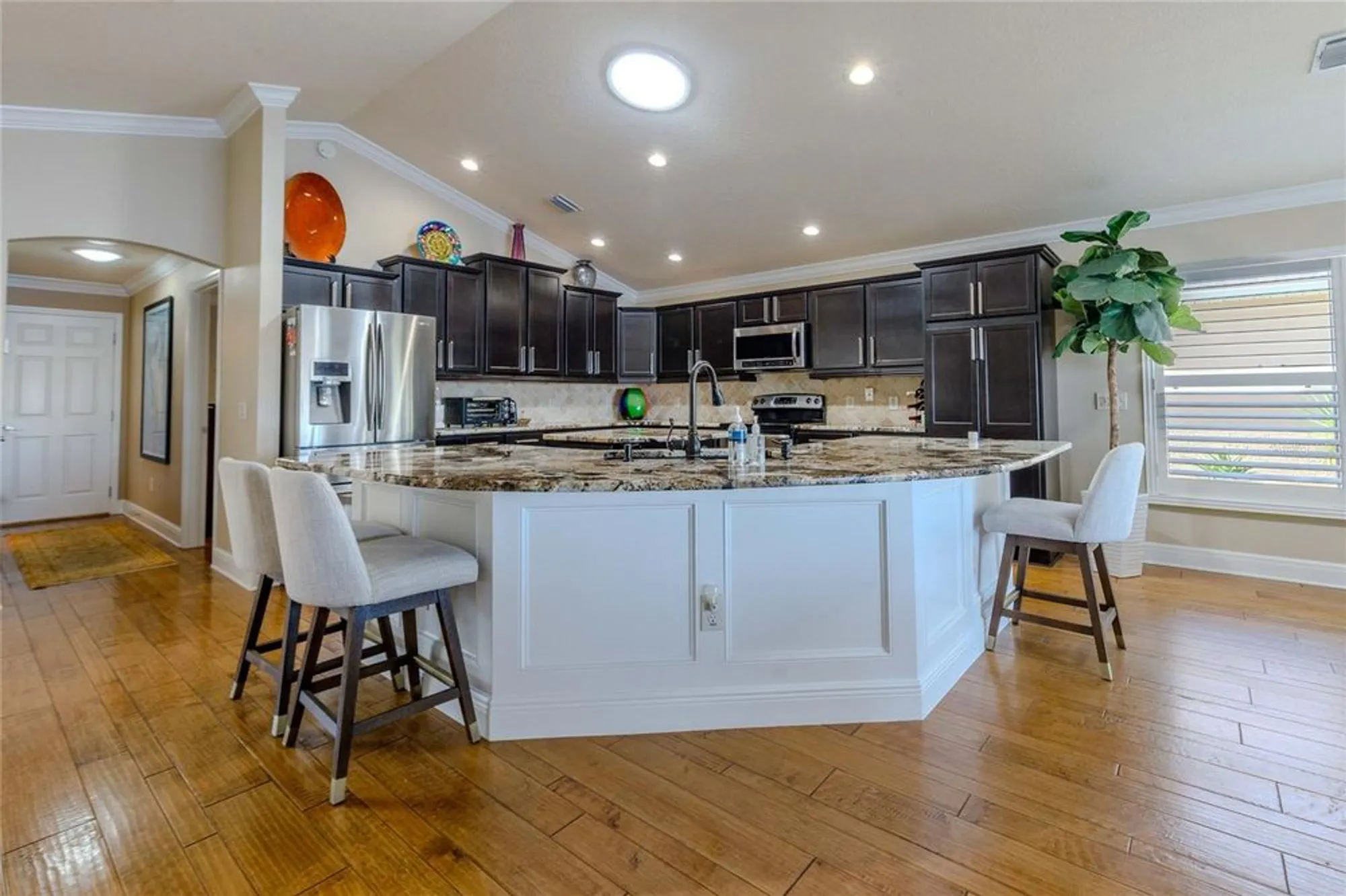 Property Slideshow image 5 of 86 | 1181 edgewater ln, The Villages, FL, 32162