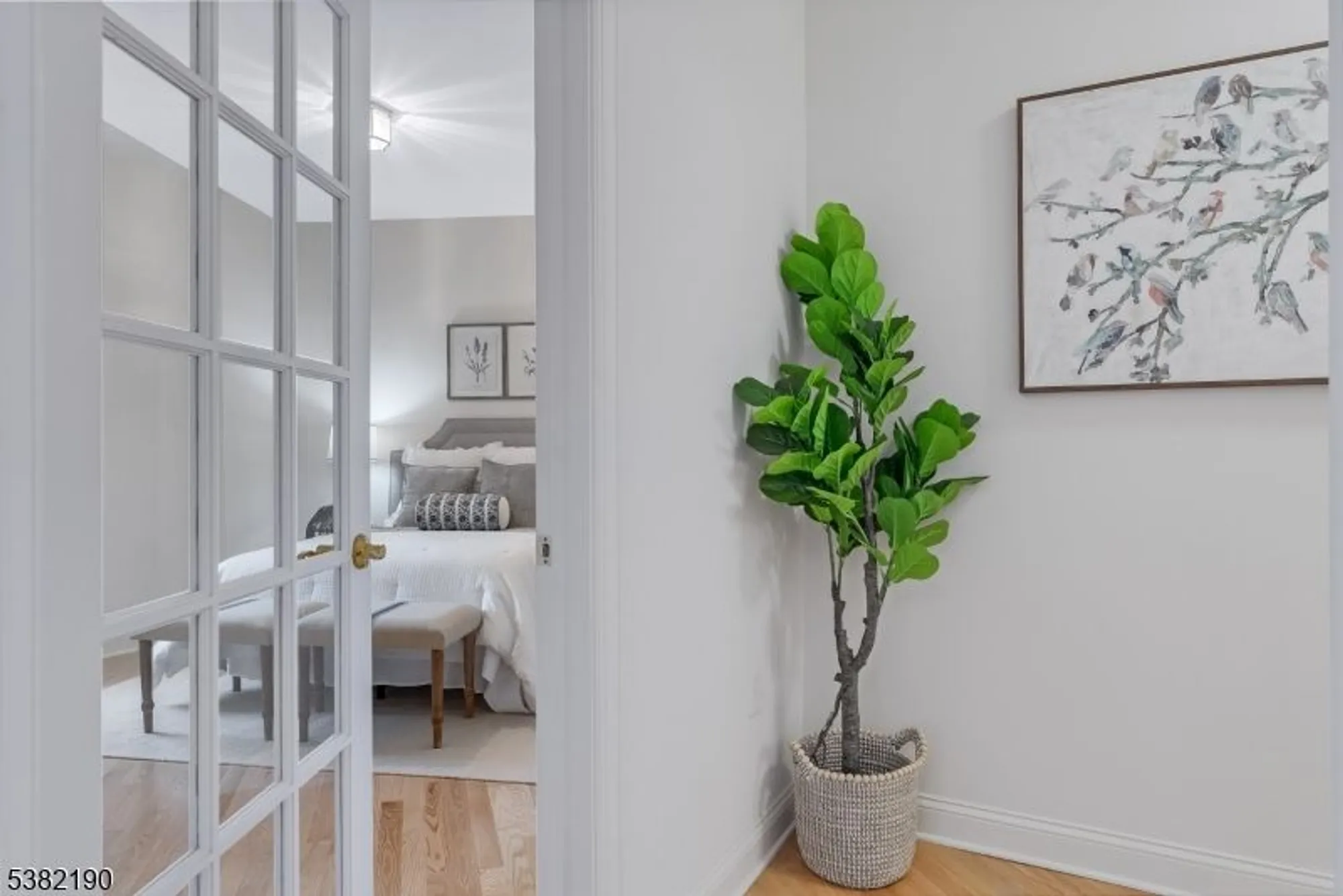 Property Slideshow image 18 of 31 | 354 victoria dr, Bridgewater, NJ, 08807