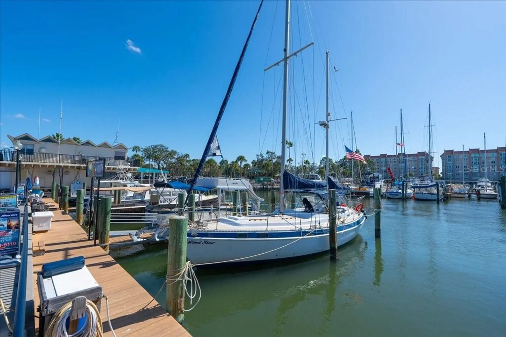 Property Slideshow image 31 of 37 | 821 patricia ave 202, Dunedin, FL, 34698