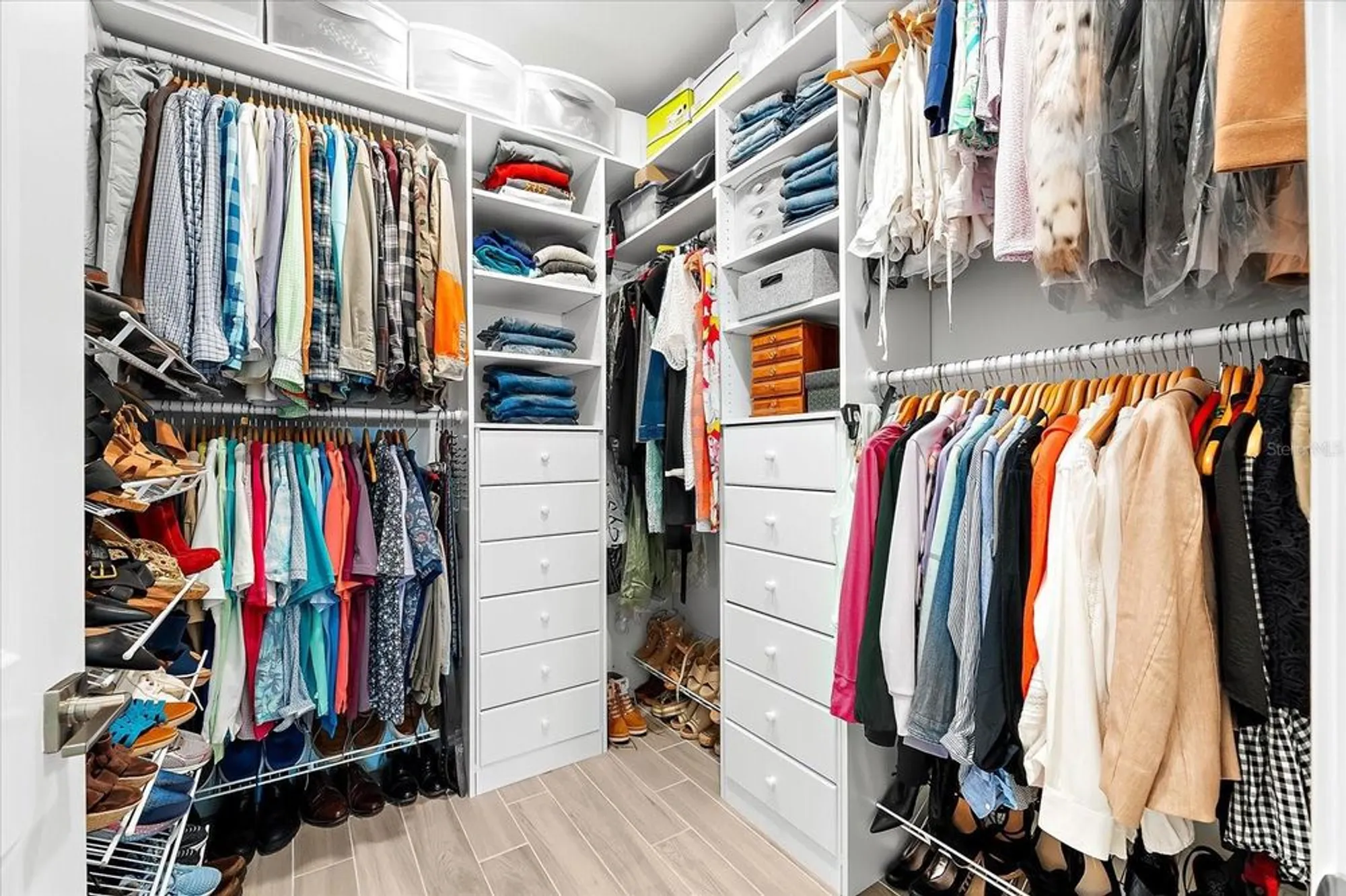 Property Slideshow image 29 of 99 | 6791 alstead cir, Bradenton, FL, 34202