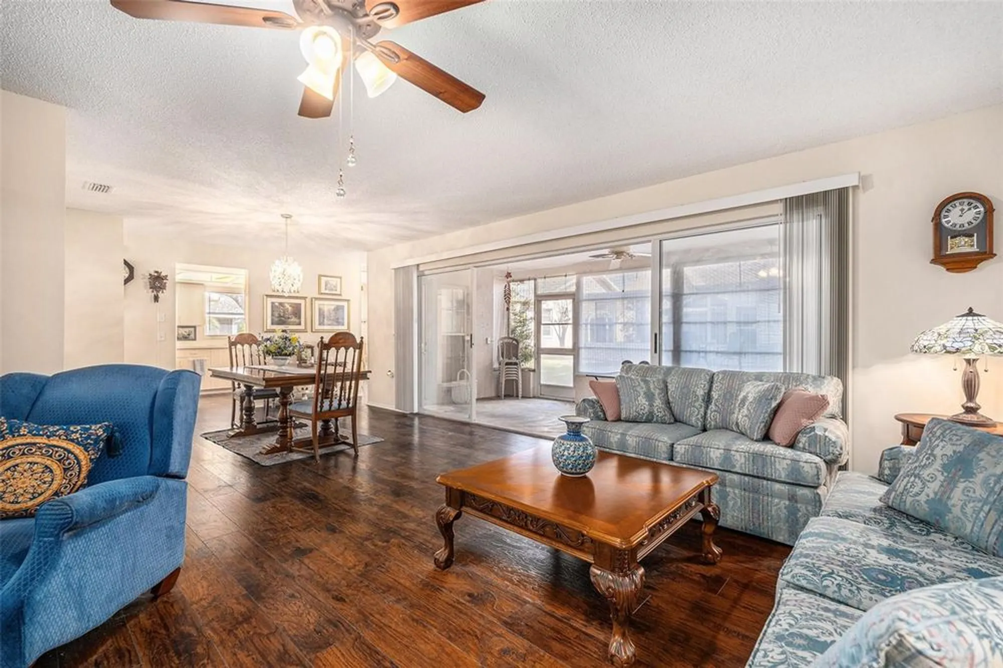 Property Slideshow image 8 of 37 | 4636 portland manor dr, New Port Richey, FL, 34655