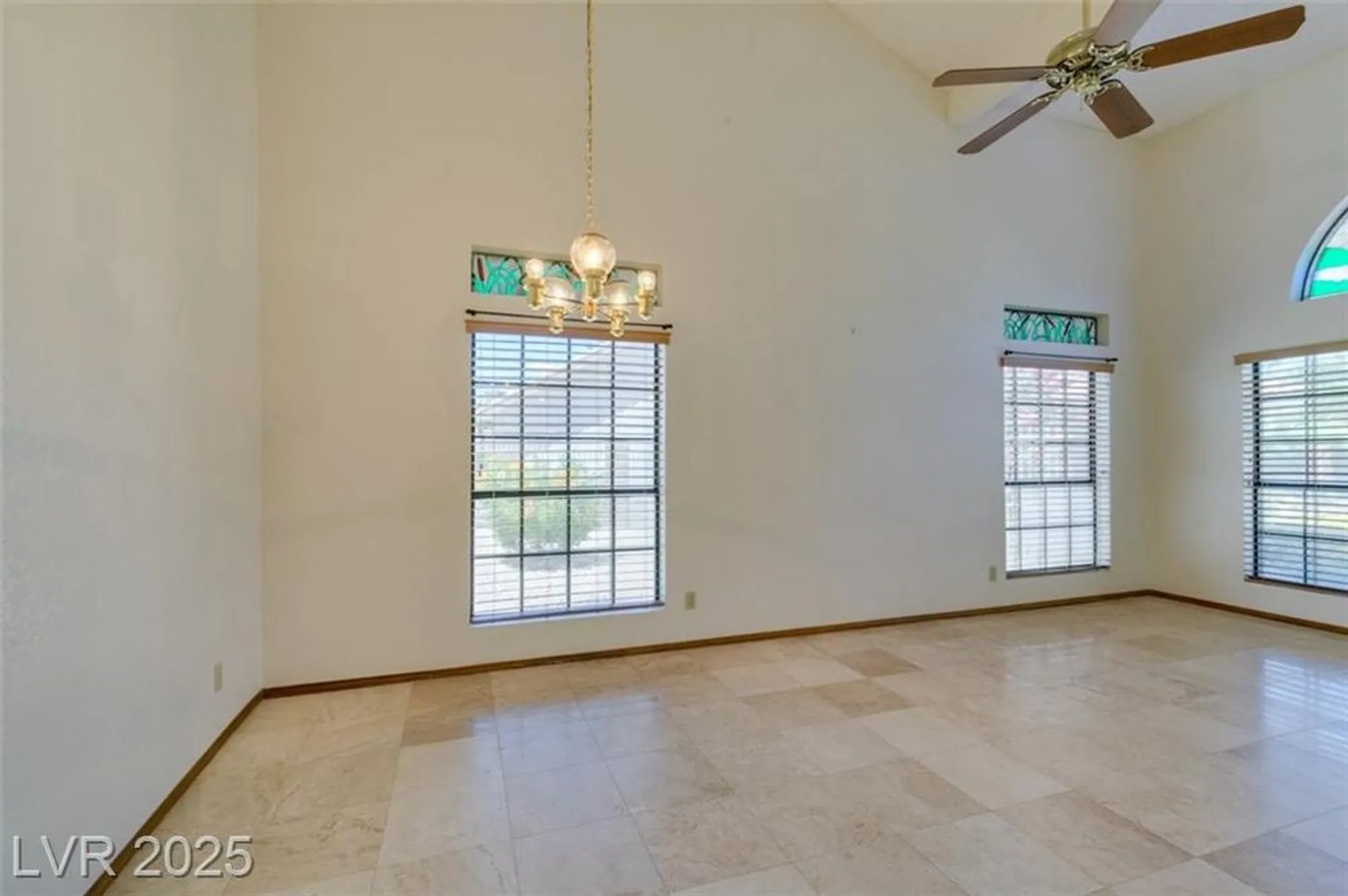 Property Slideshow image 12 of 74 | 5505 excelsior springs ln, Las Vegas, NV, 89130