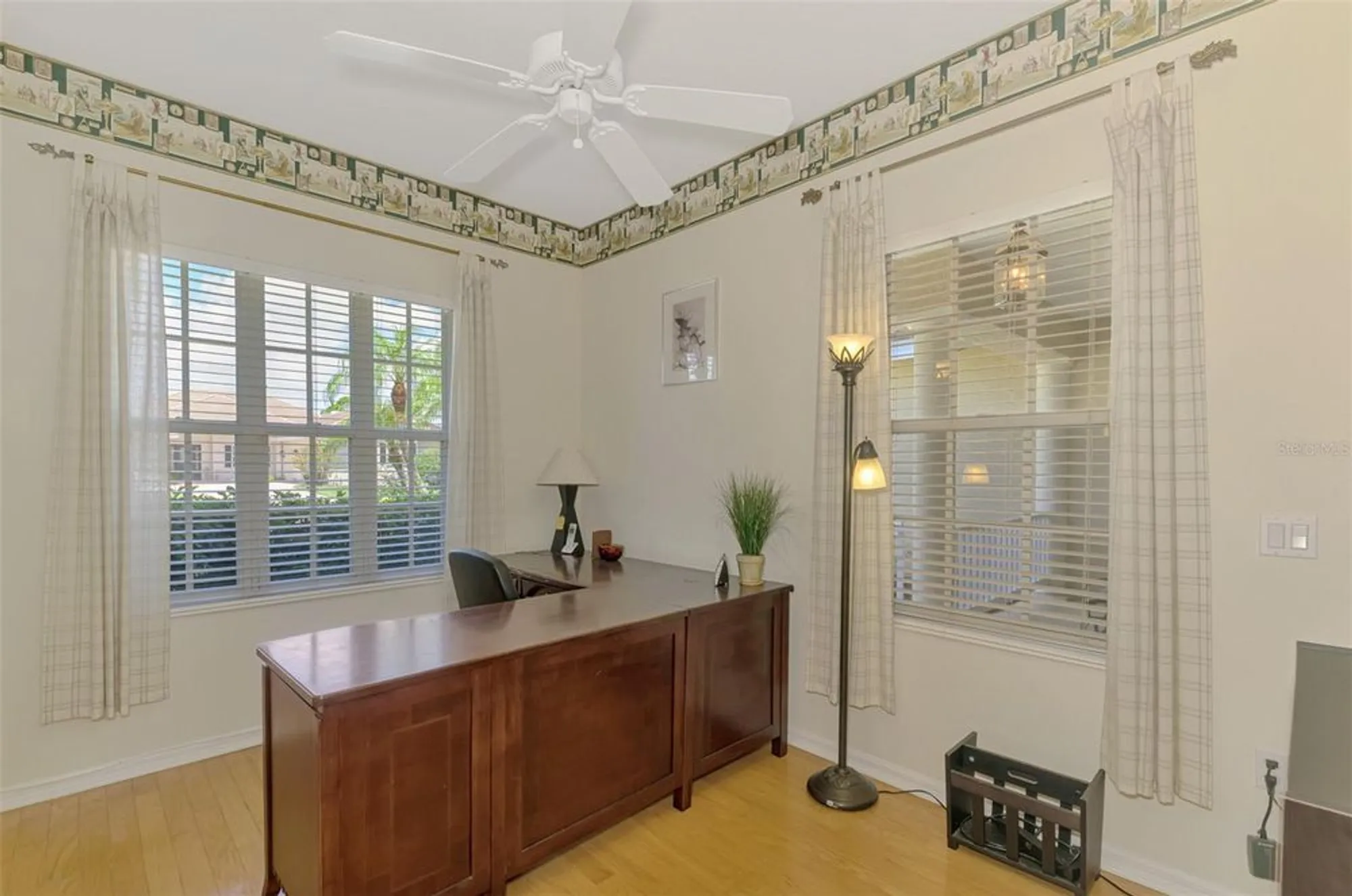 Property Slideshow image 38 of 62 | 6644 butlers crest dr, Bradenton, FL, 34203