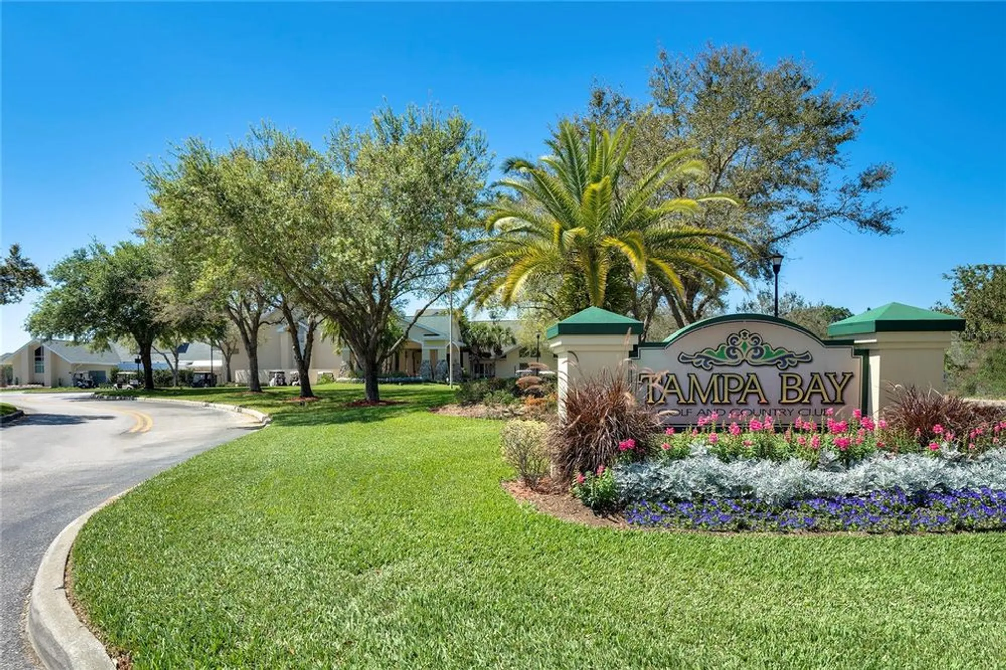 Property Slideshow image 42 of 77 | 10230 old tampa bay dr, San Antonio, FL, 33576