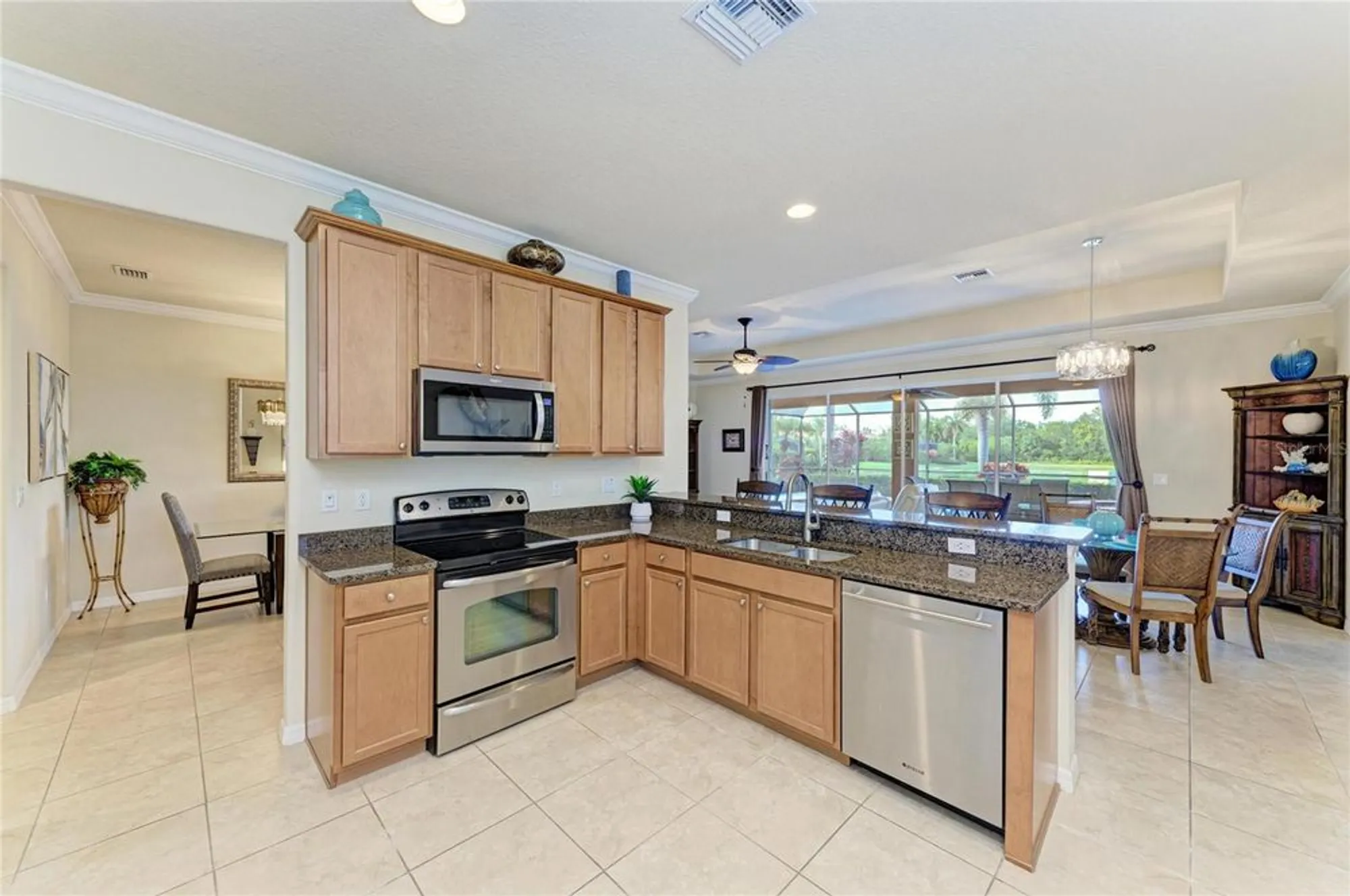 Property Slideshow image 32 of 99 | 9015 hammock edge pl, Bradenton, FL, 34212