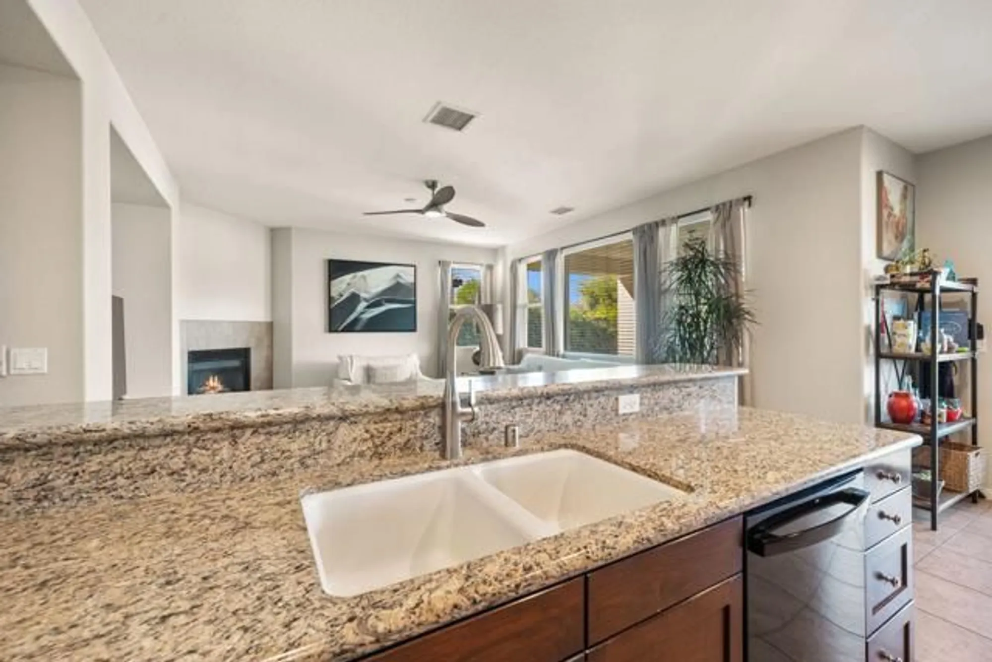 Property Slideshow image 23 of 65 | 82922 spirit mountain dr, Indio, CA, 92201