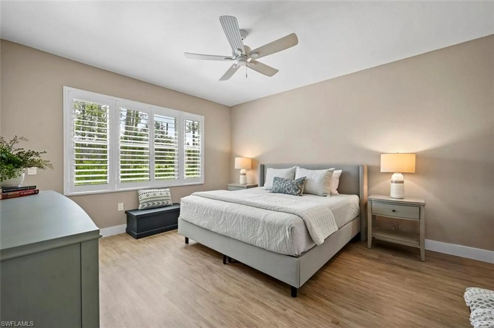 Property Slideshow image 14 of 39 | 20091 seagrove st unit 801, Estero, FL, 33928