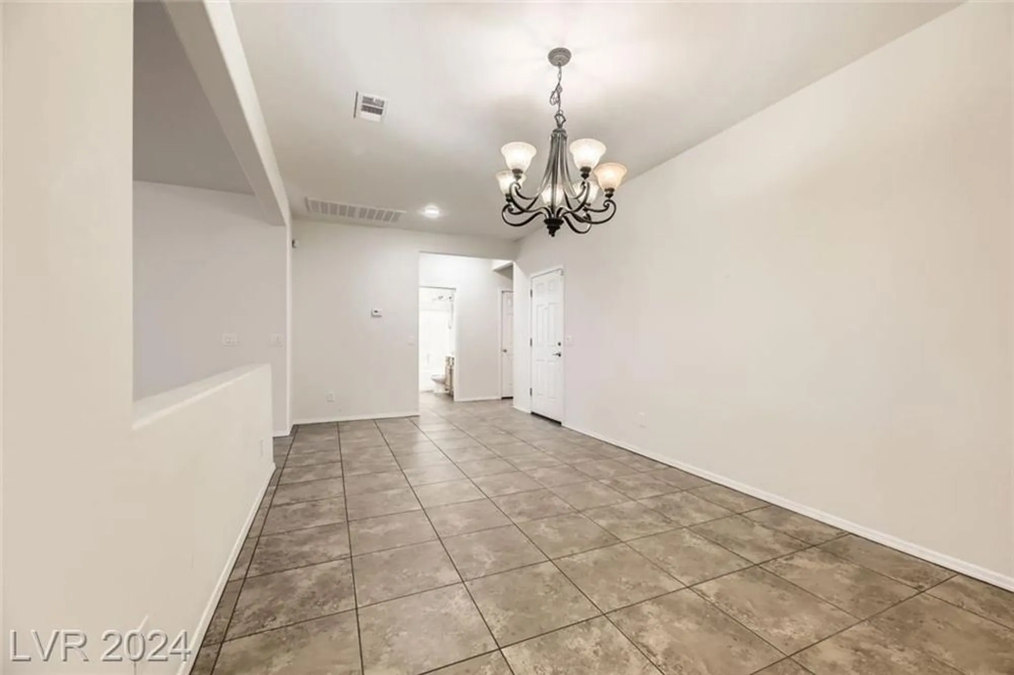 Property Slideshow image 6 of 32 | 3306 american mustang ct, Las Vegas, NV, 89122