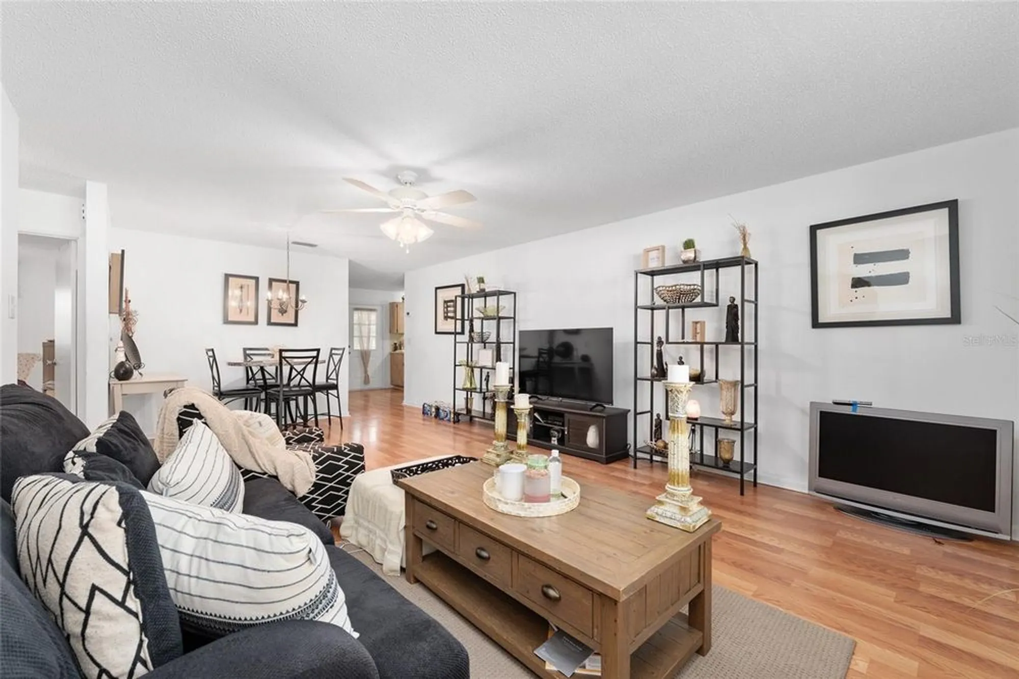 Property Slideshow image 9 of 37 | 8580 sw 97th lane rd d, Ocala, FL, 34481