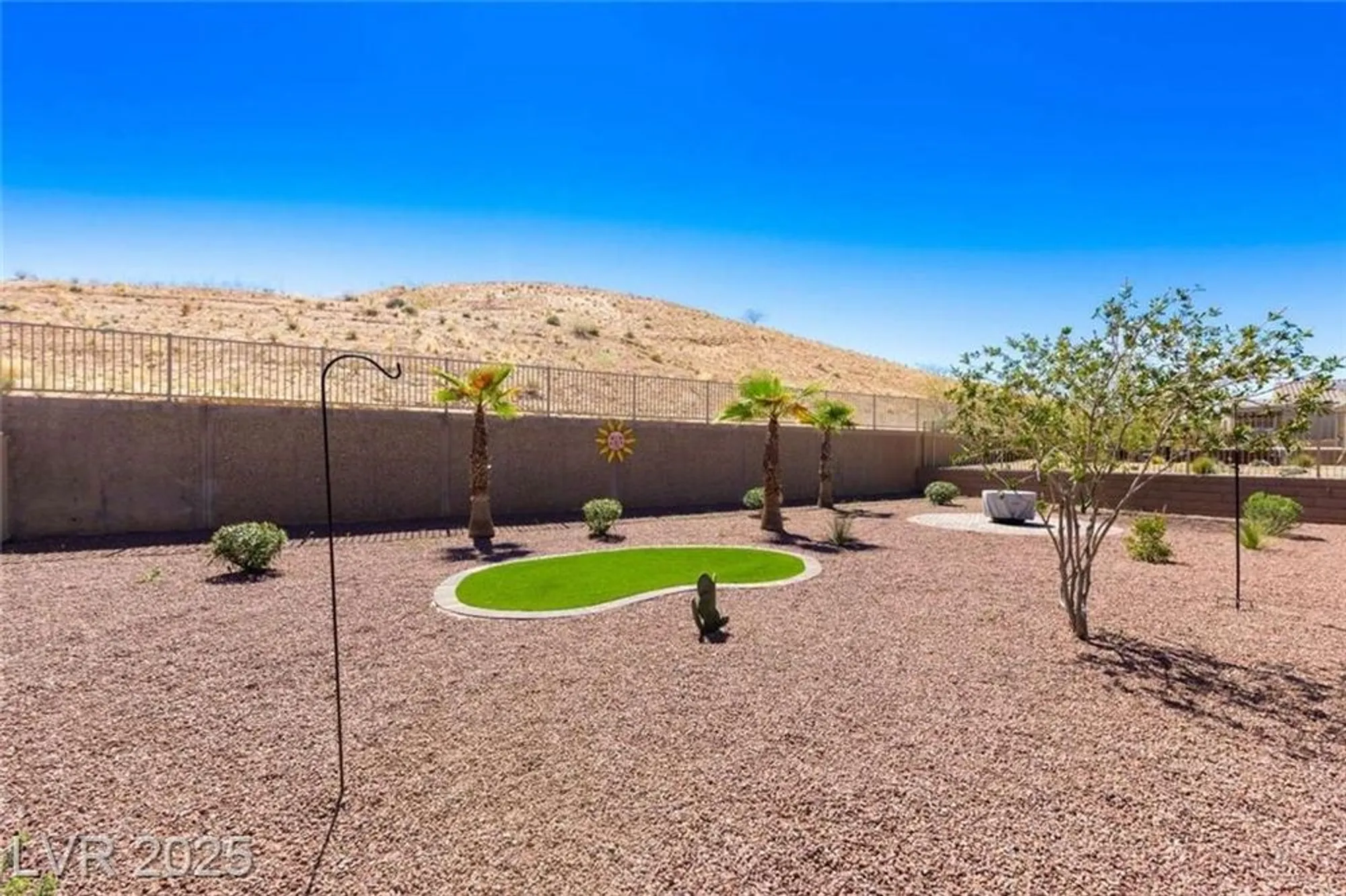 Property Slideshow image 14 of 19 | 938 overlook ln, Mesquite, NV, 89027