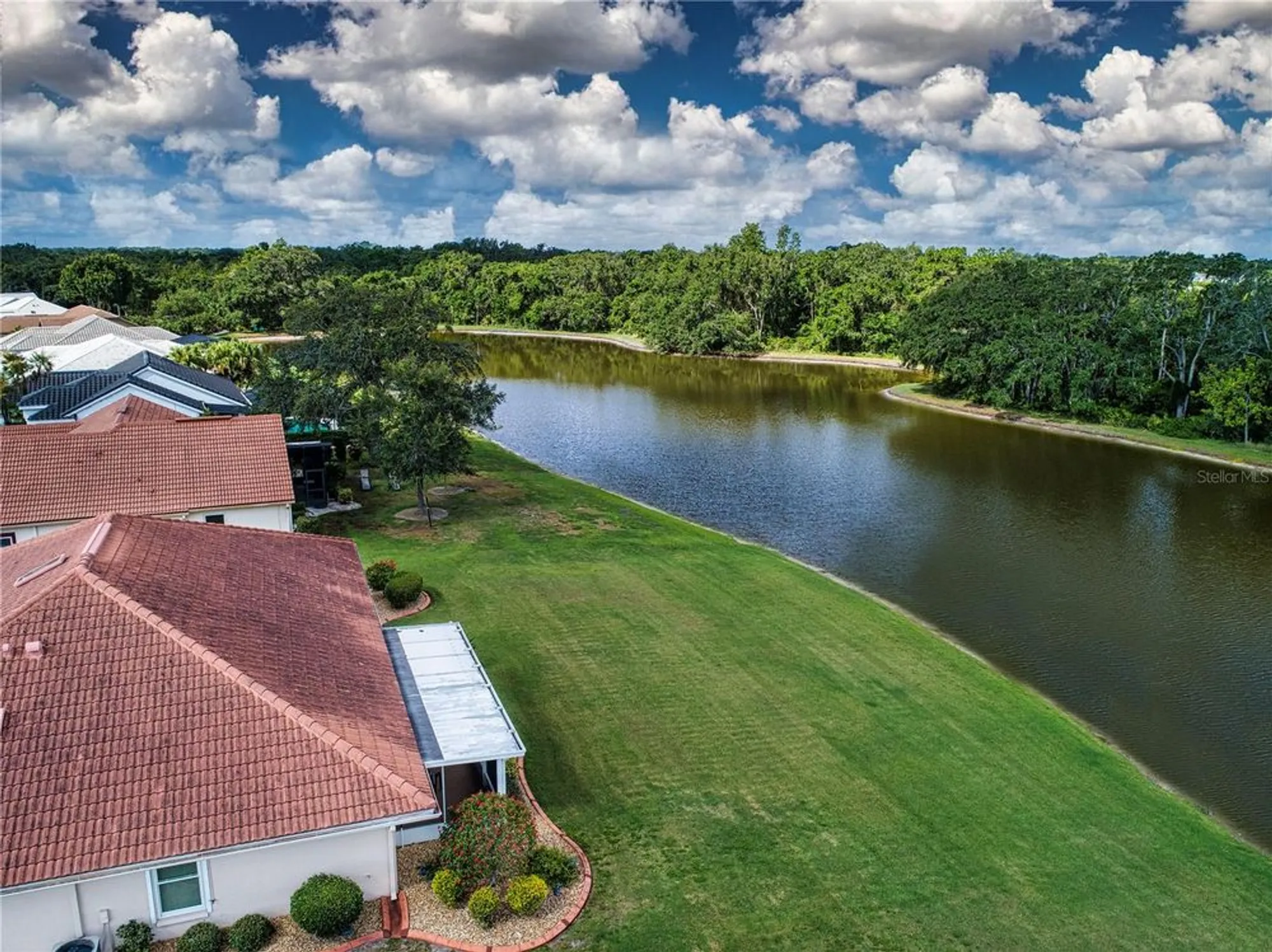 Property Slideshow image 3 of 61 | 2039 berry roberts dr, Sun City Center, FL, 33573