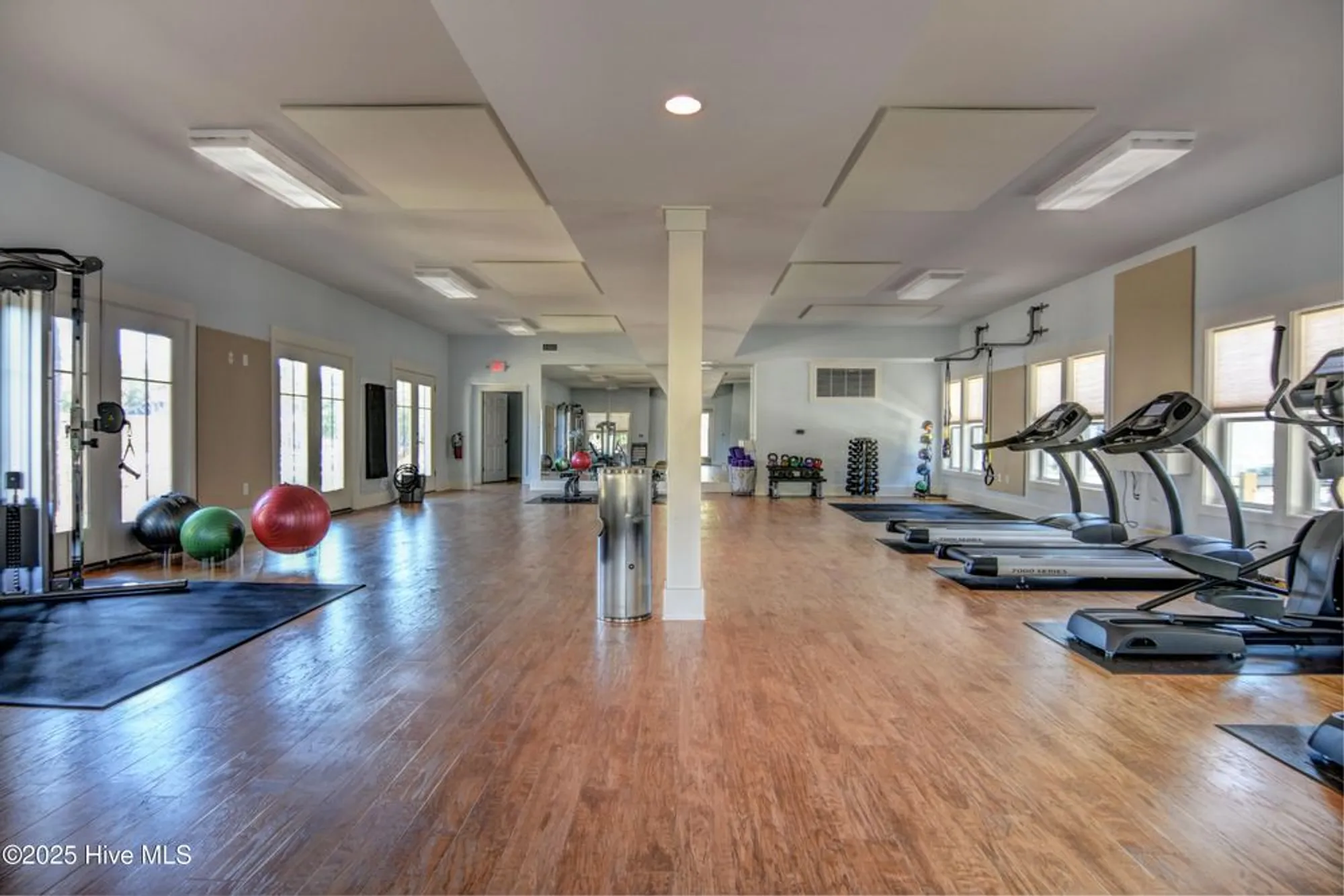 Property Slideshow image 83 of 112 | 3722 white cliffs dr, Castle Hayne, NC, 28429