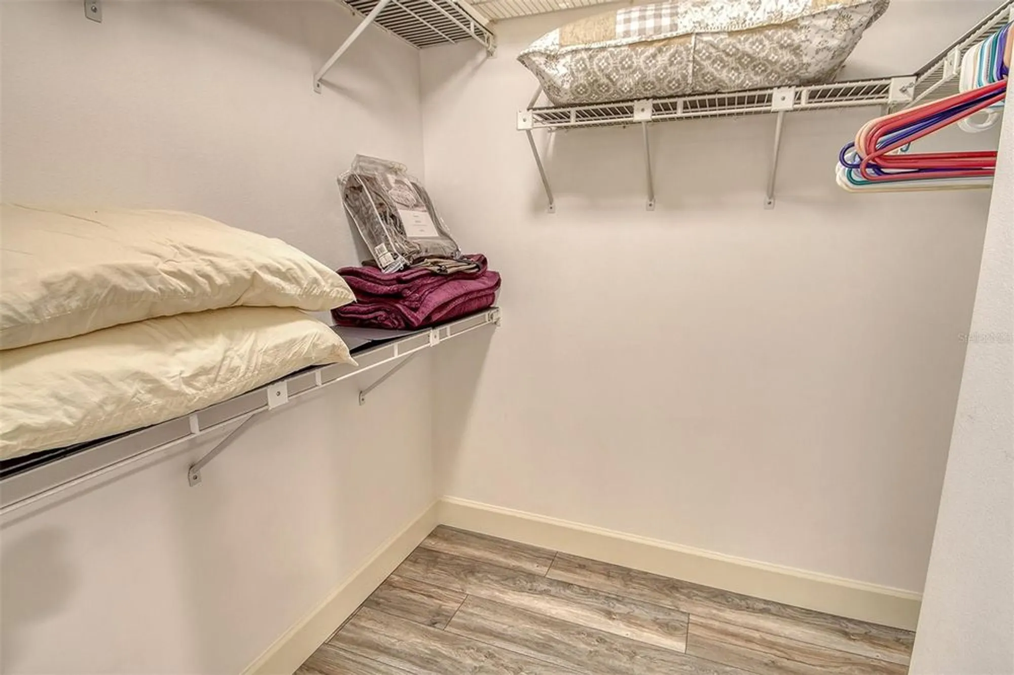 Property Slideshow image 28 of 59 | 5956 clubside dr # 7651, Sarasota, FL, 34243