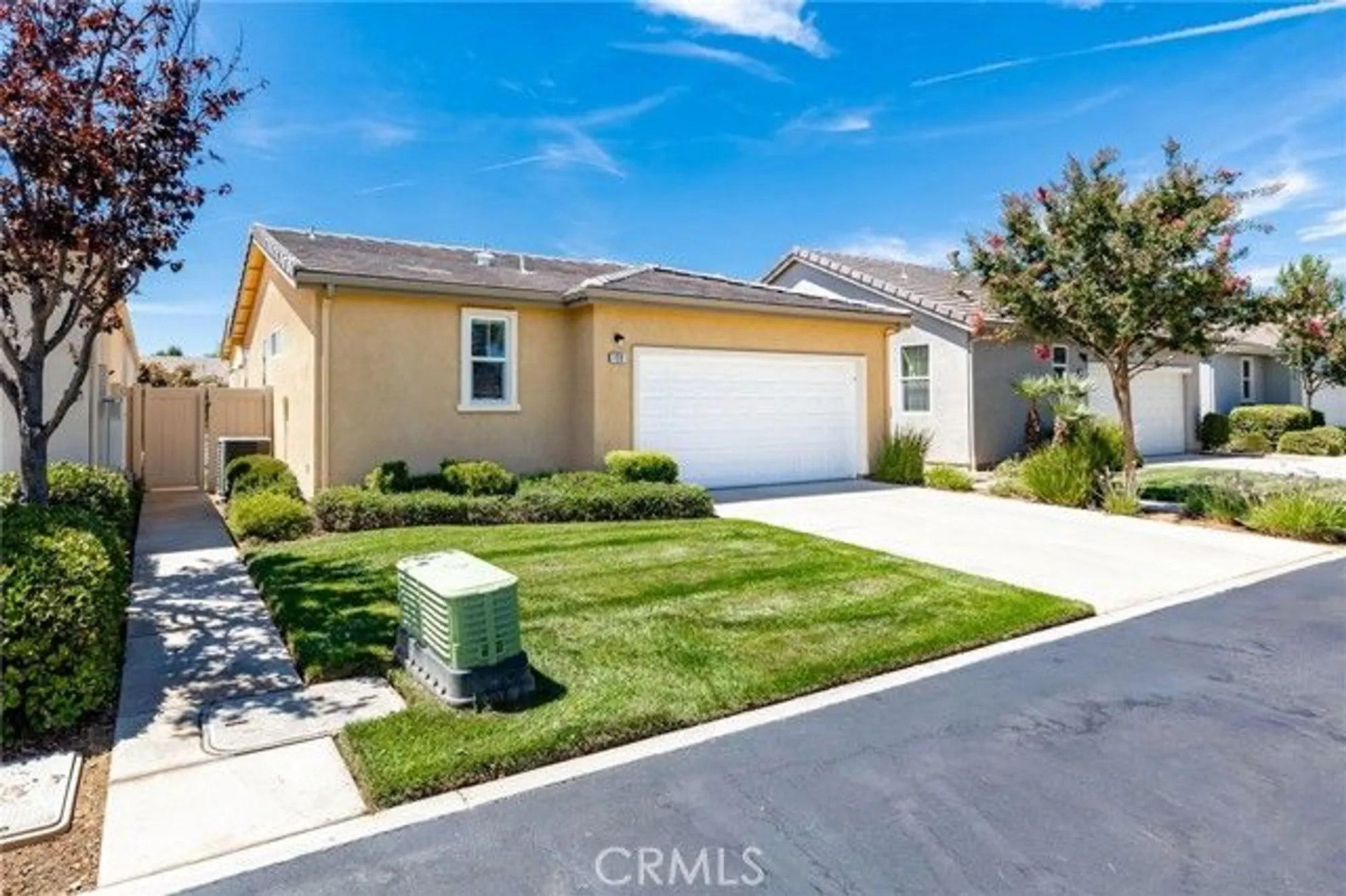 Property Slideshow image 18 of 62 | 126 thistle crk, Beaumont, CA, 92223