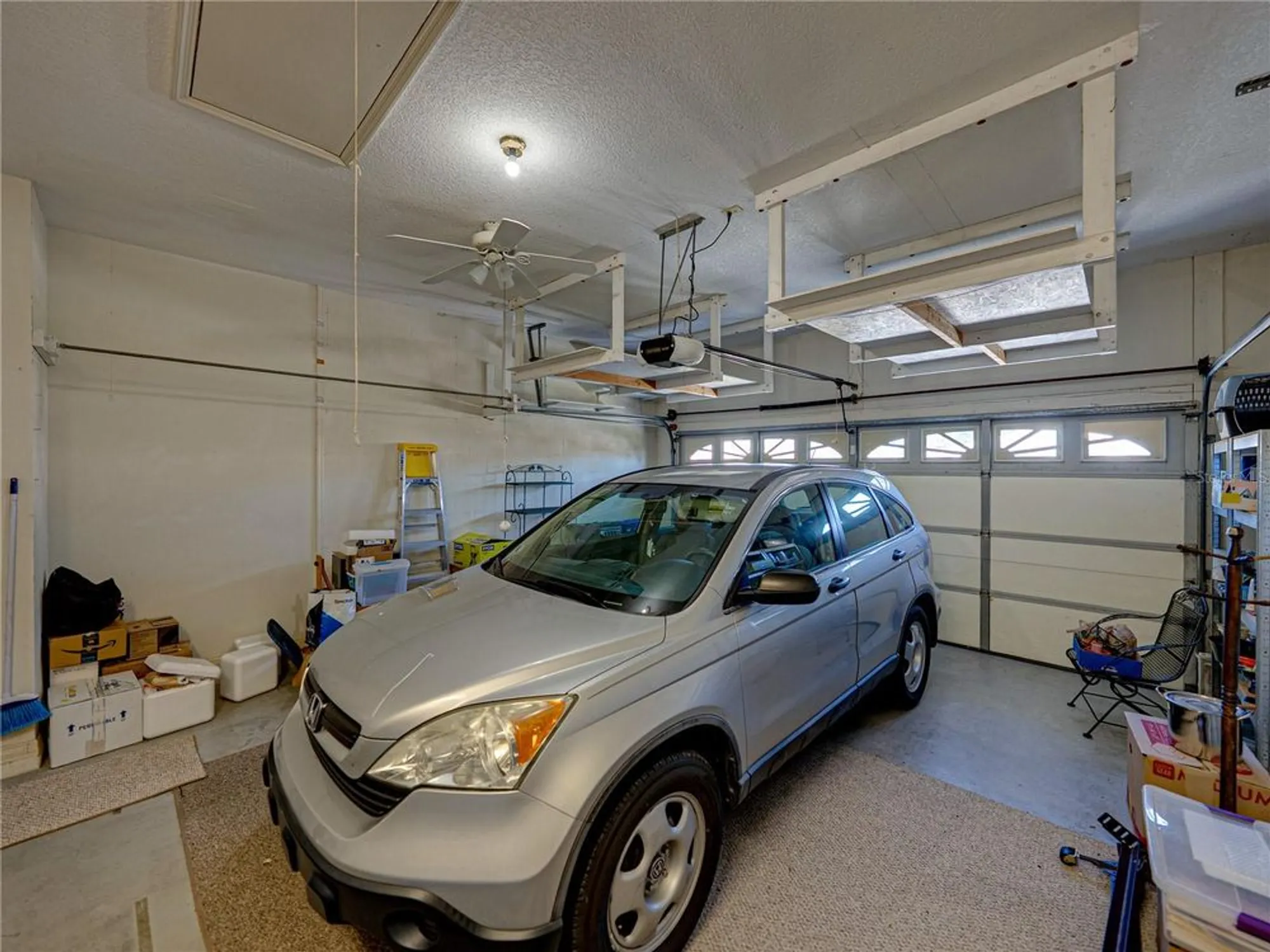 Property Slideshow image 23 of 42 | 6052 condor dr, Lakeland, FL, 33809