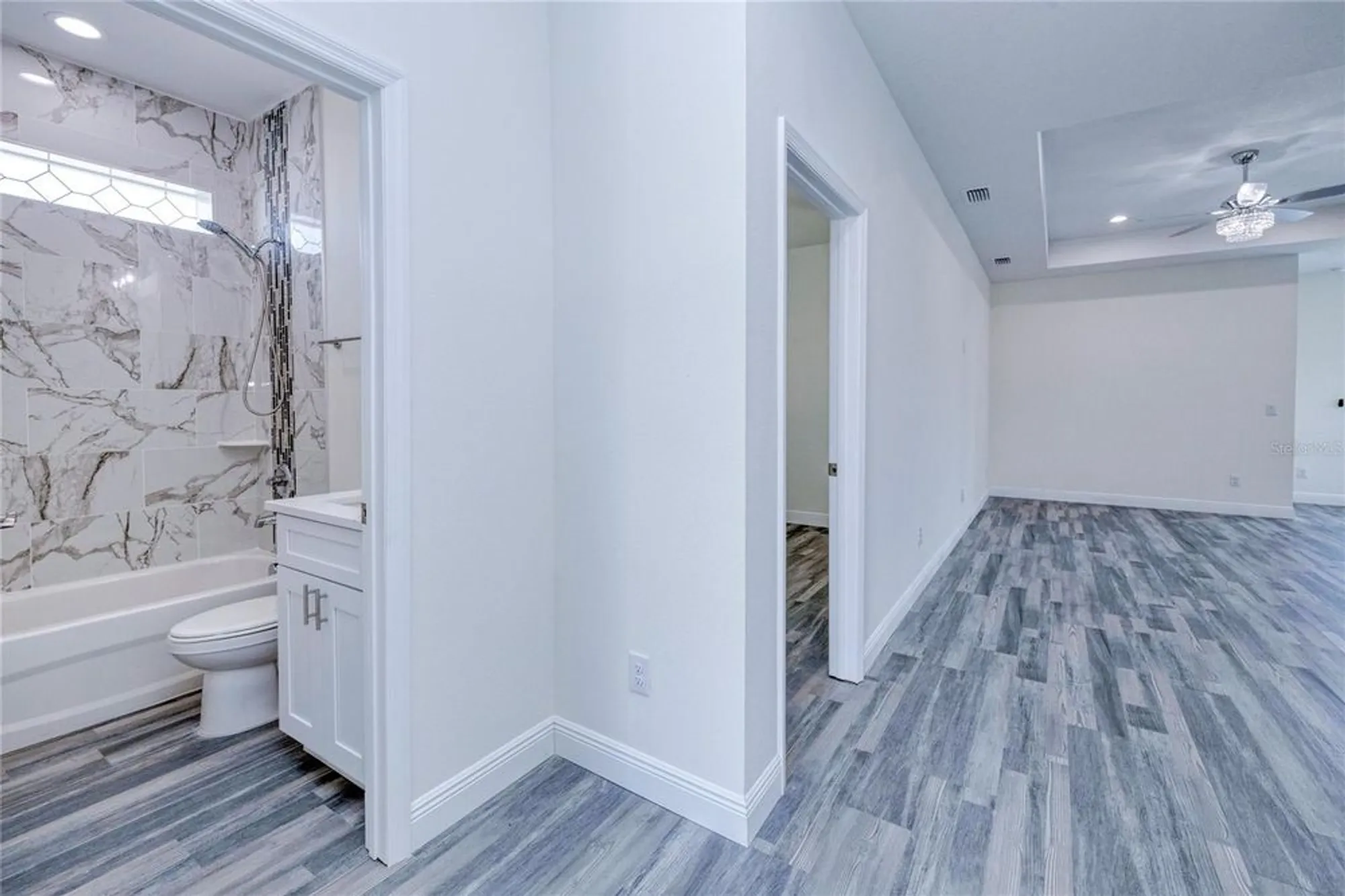 Property Slideshow image 6 of 48 | 4285 oak terrace cir, Port Charlotte, FL, 33953