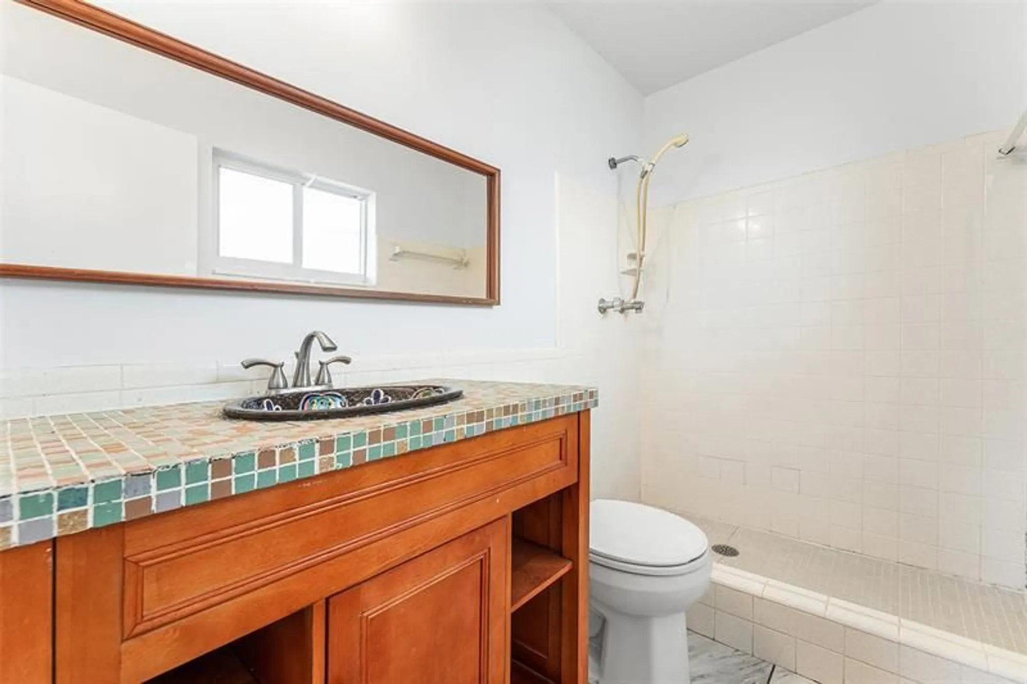 Property Slideshow image 16 of 34 | 4706 nw 43rd ter, Tamarac, FL, 33319