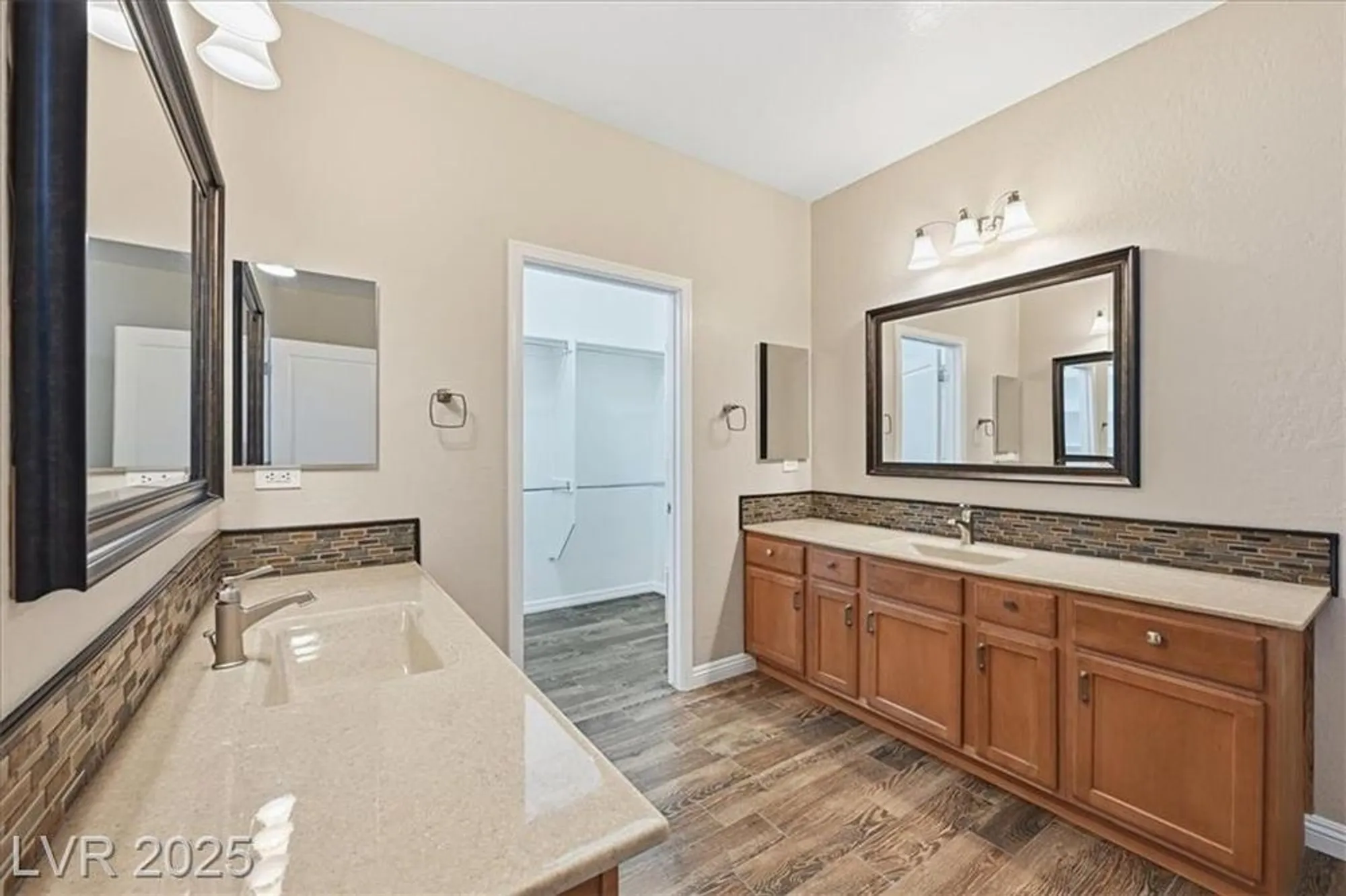Property Slideshow image 18 of 35 | 2429 sun grazer st, Henderson, NV, 89044