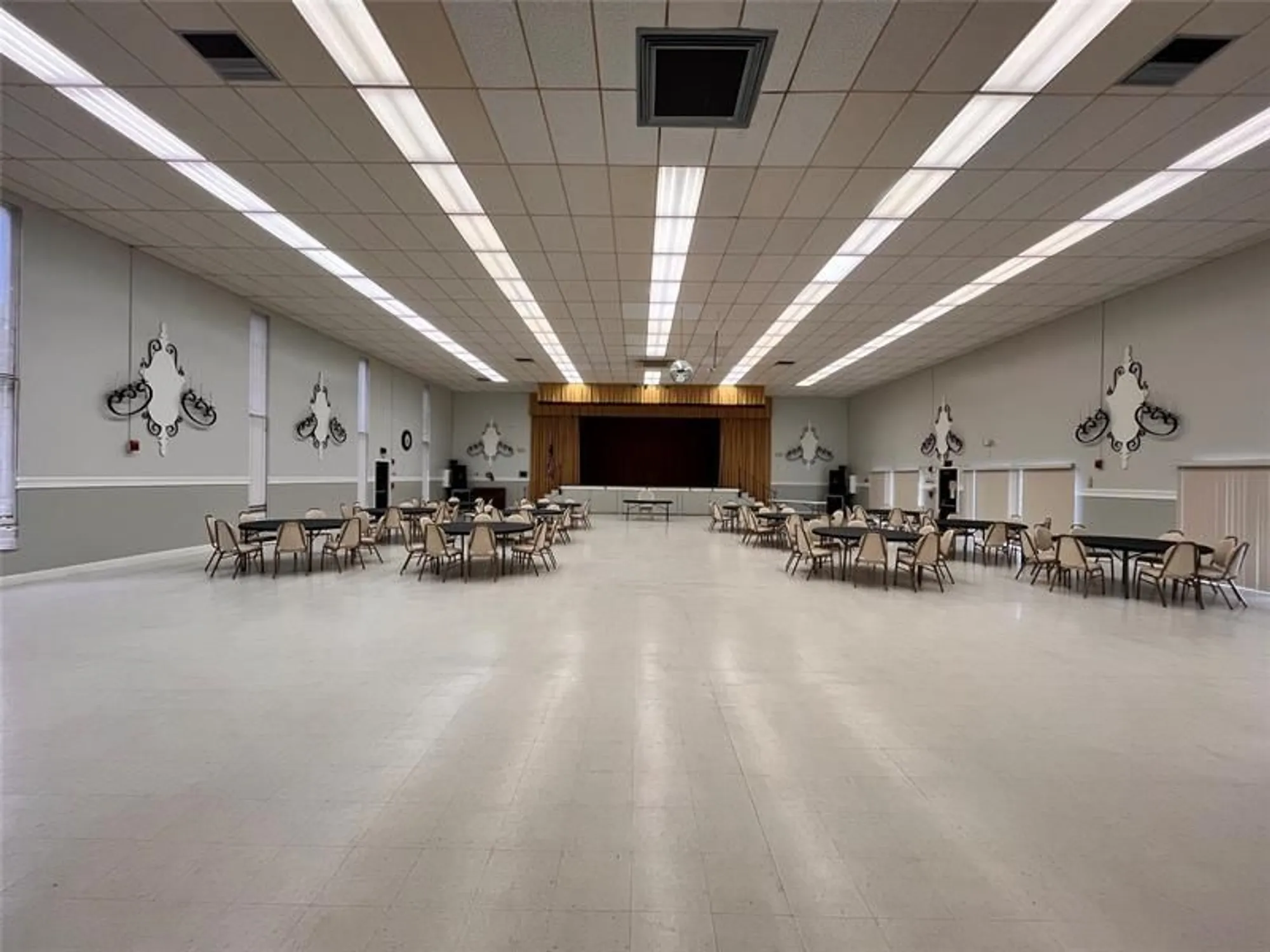 Property Slideshow image 11 of 19 | 4851 nw 21st st 105, Lauderhill, FL, 33313