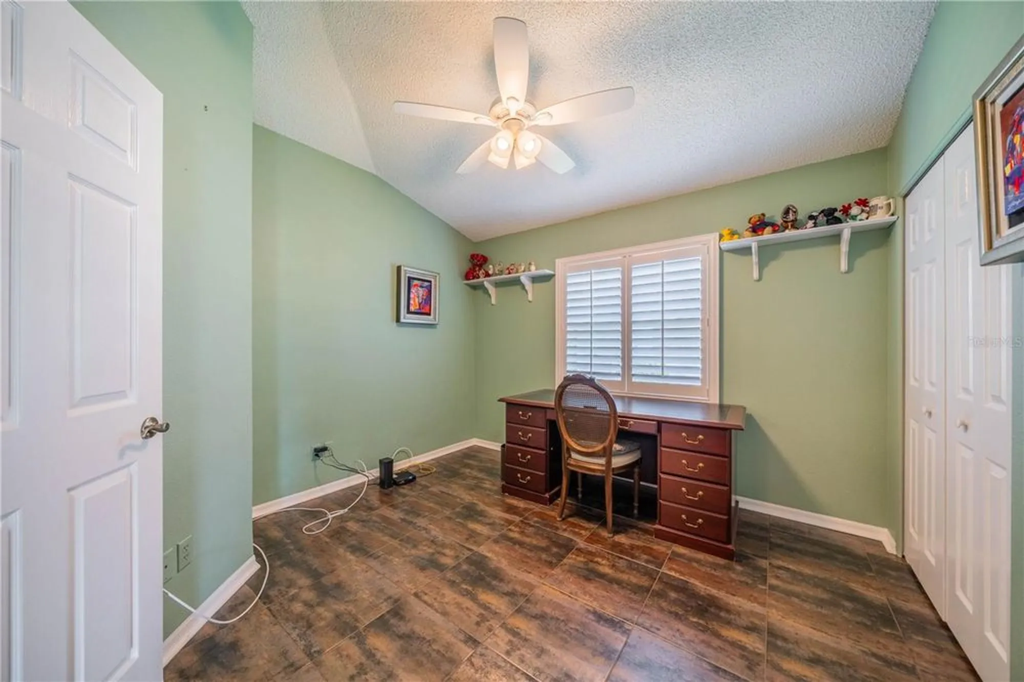 Property Slideshow image 13 of 28 | 739 winterbrooke way, Sun City Center, FL, 33573