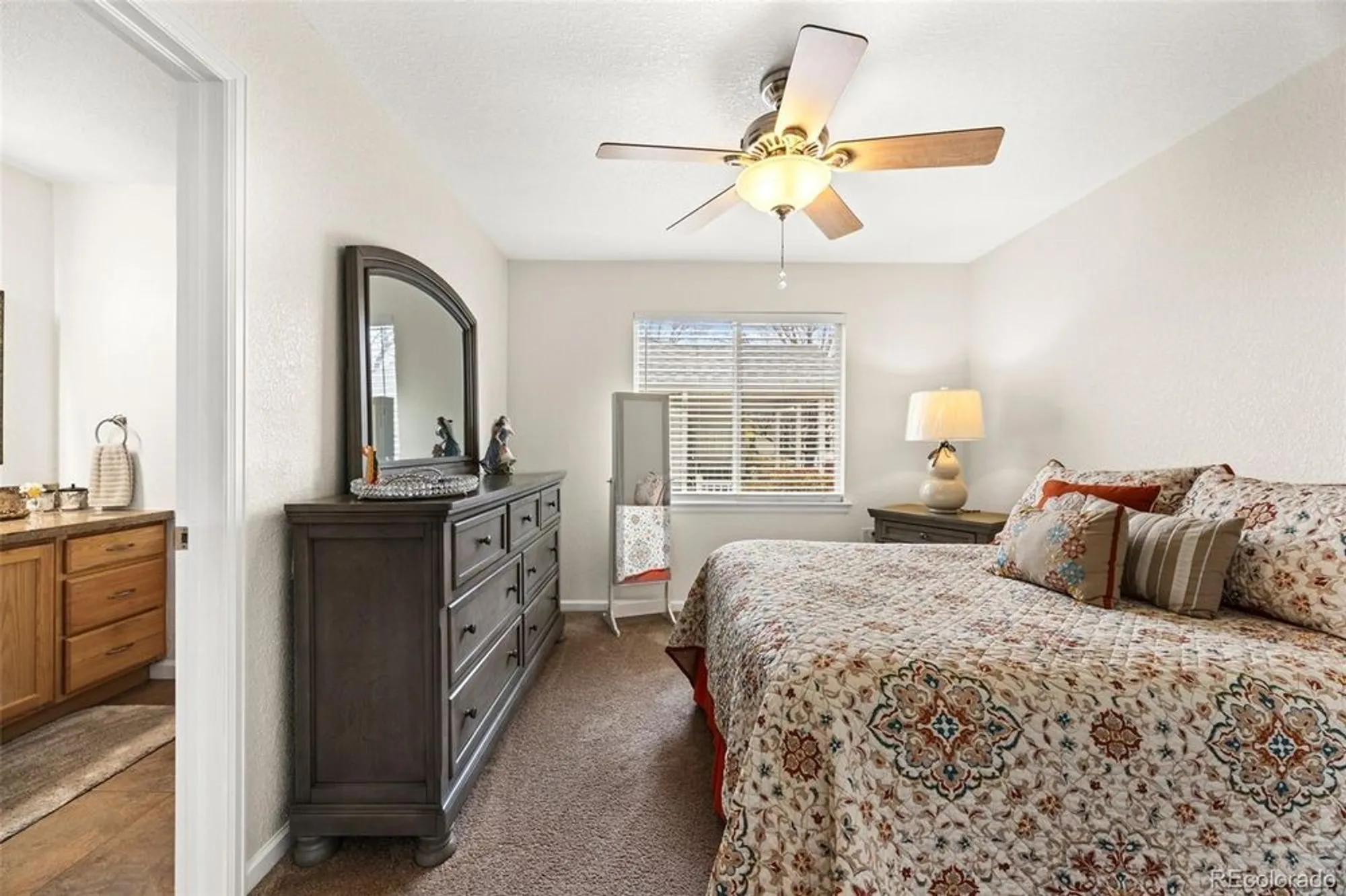 Property Slideshow image 24 of 30 | 2218 s iola st, Aurora, CO, 80014