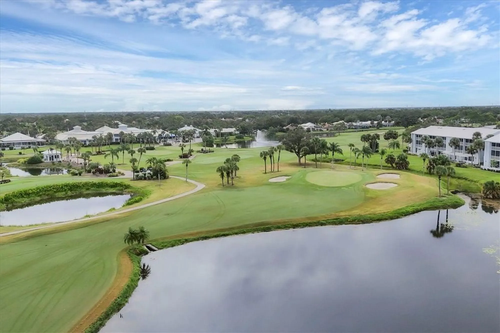 Property Slideshow image 45 of 56 | 823 wexford blvd # 823, Venice, FL, 34293