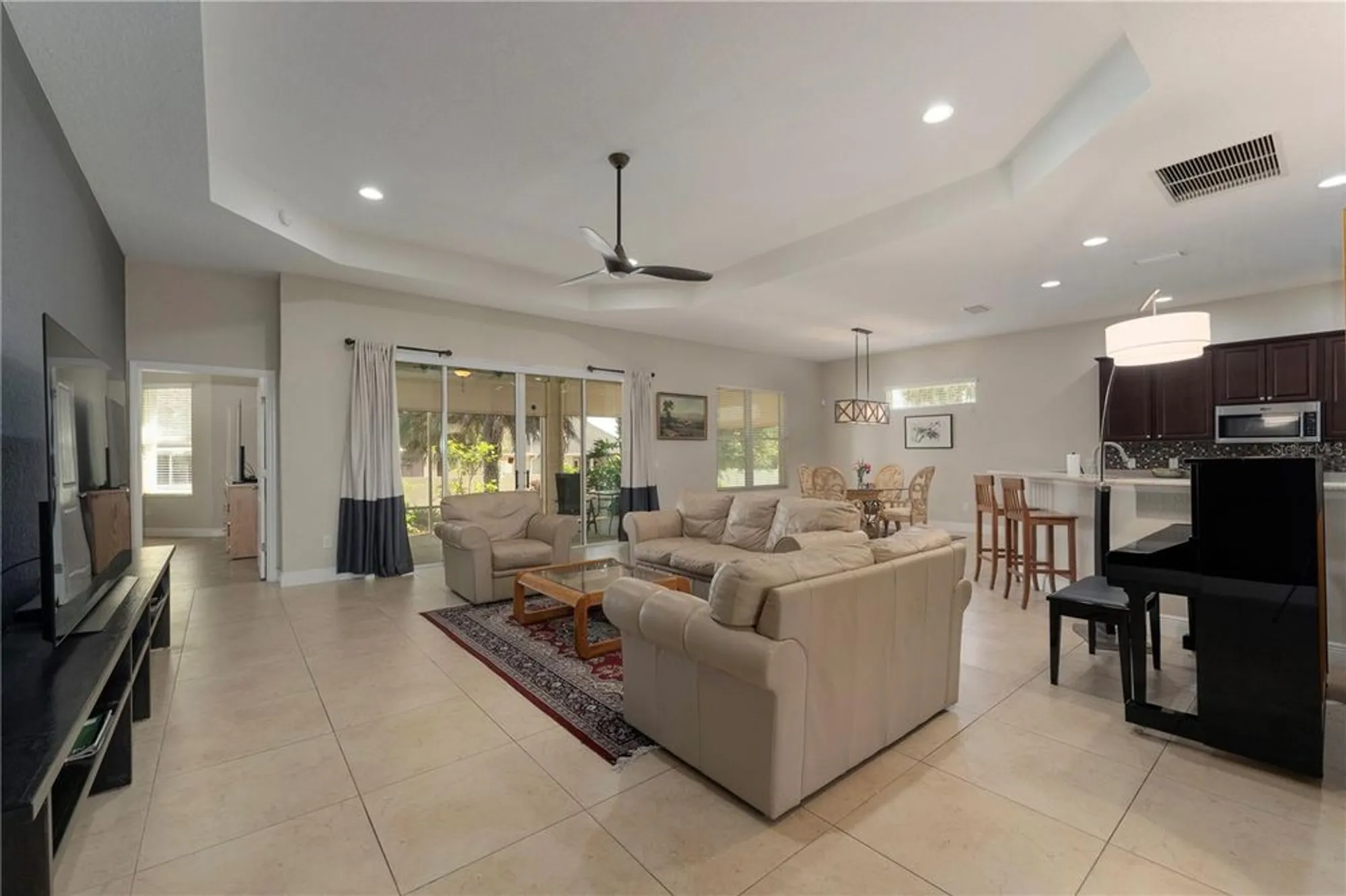 Property Slideshow image 5 of 23 | 5007 belted kingfisher dr, Oxford, FL, 34484