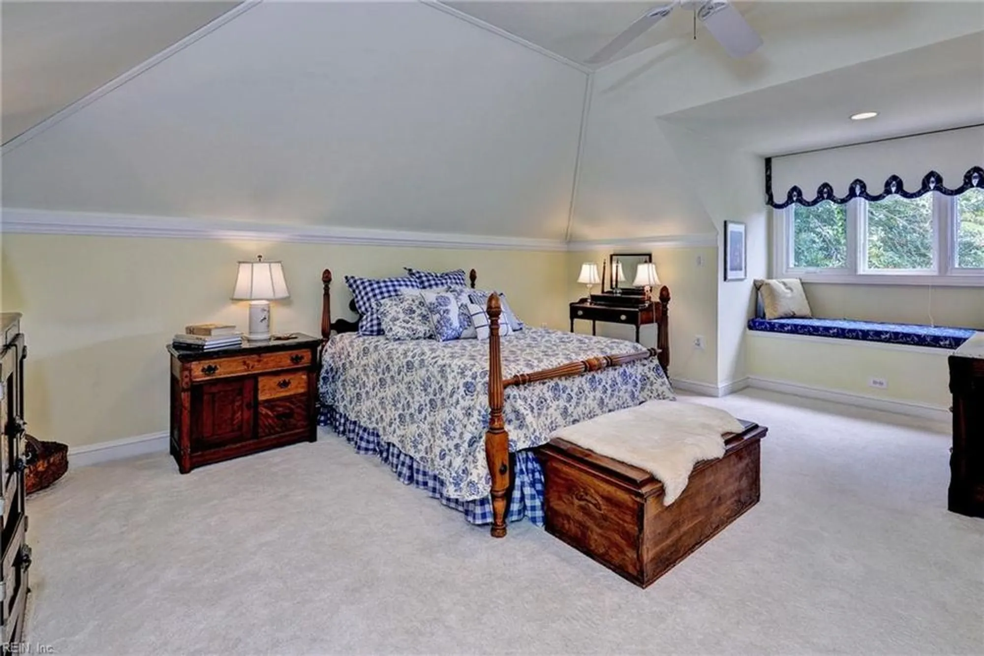 Property Slideshow image 28 of 34 | 215 rivers edge a, Williamsburg, VA, 23185