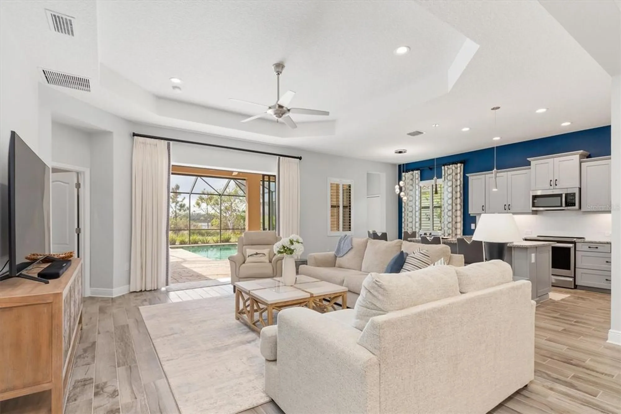 Property Slideshow image 3 of 20 | 10985 trevino st, Englewood, FL, 34223