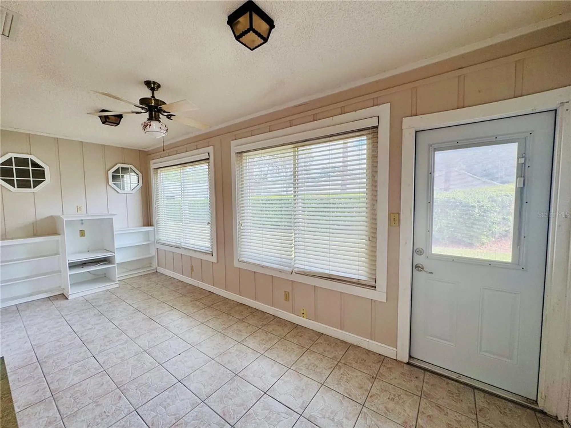 Property Slideshow image 13 of 22 | 4961 grist mill cir, New Port Richey, FL, 34655