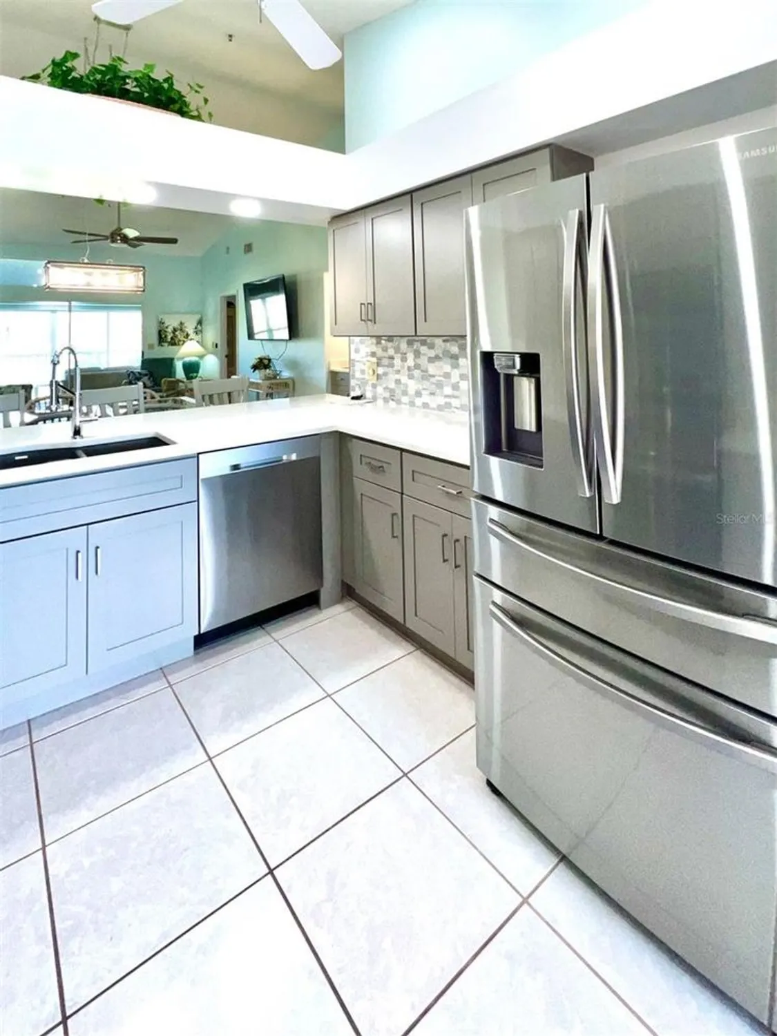 Property Slideshow image 14 of 71 | 6707 stone river rd apt 203, Bradenton, FL, 34203