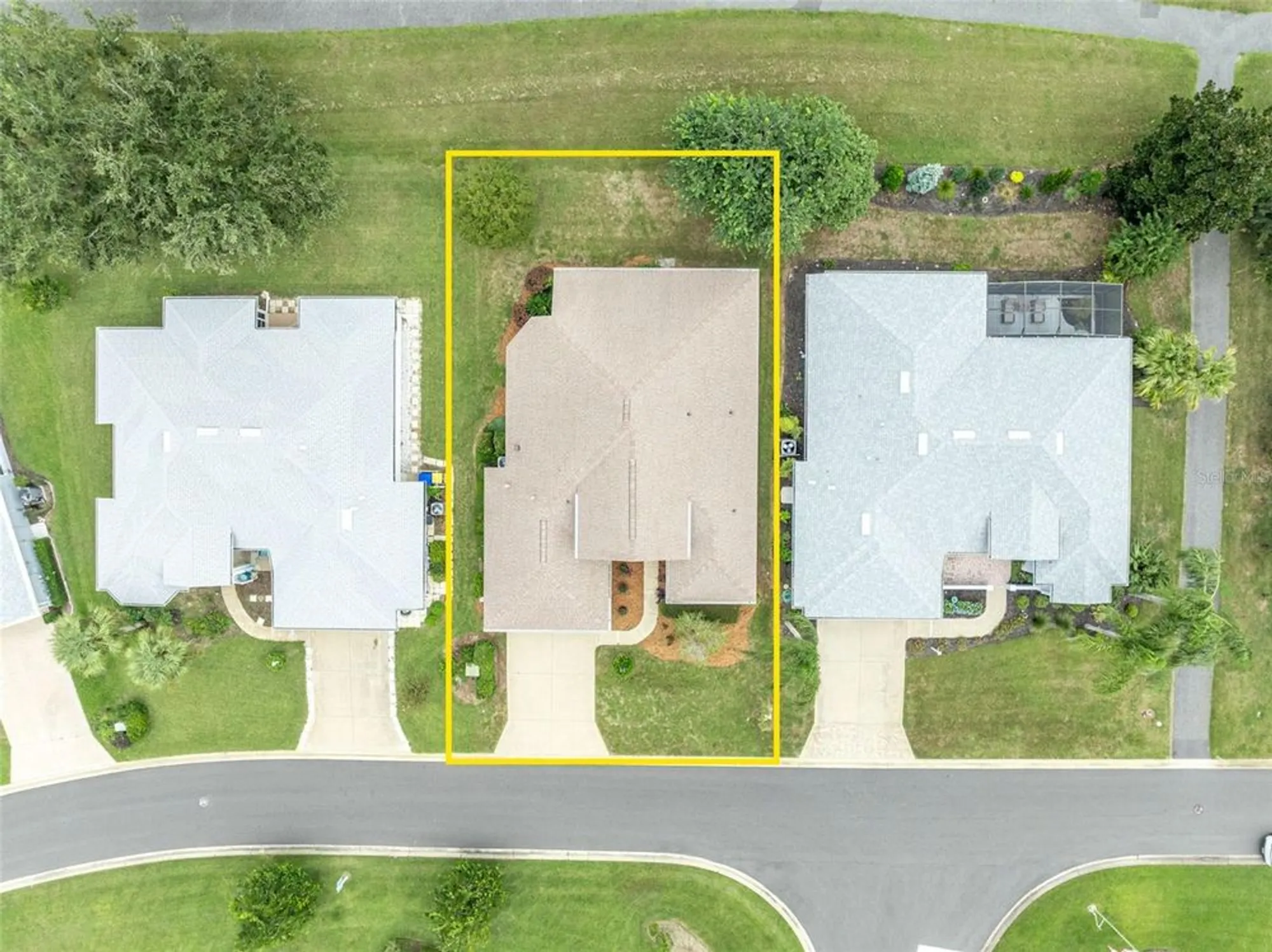 Property Slideshow image 40 of 52 | 5837 bounty cir, Tavares, FL, 32778