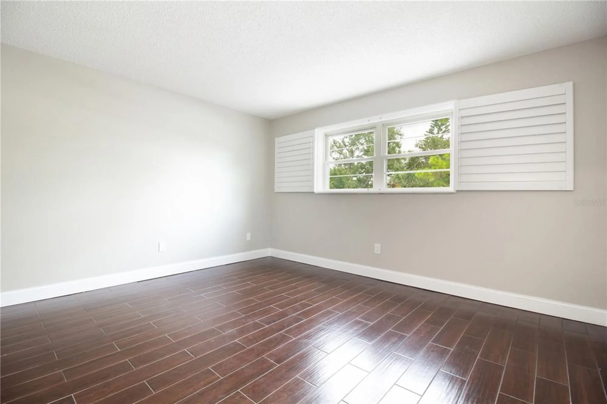 Property Slideshow image 20 of 35 | 6080 80th st n unit 201, St Petersburg, FL, 33709