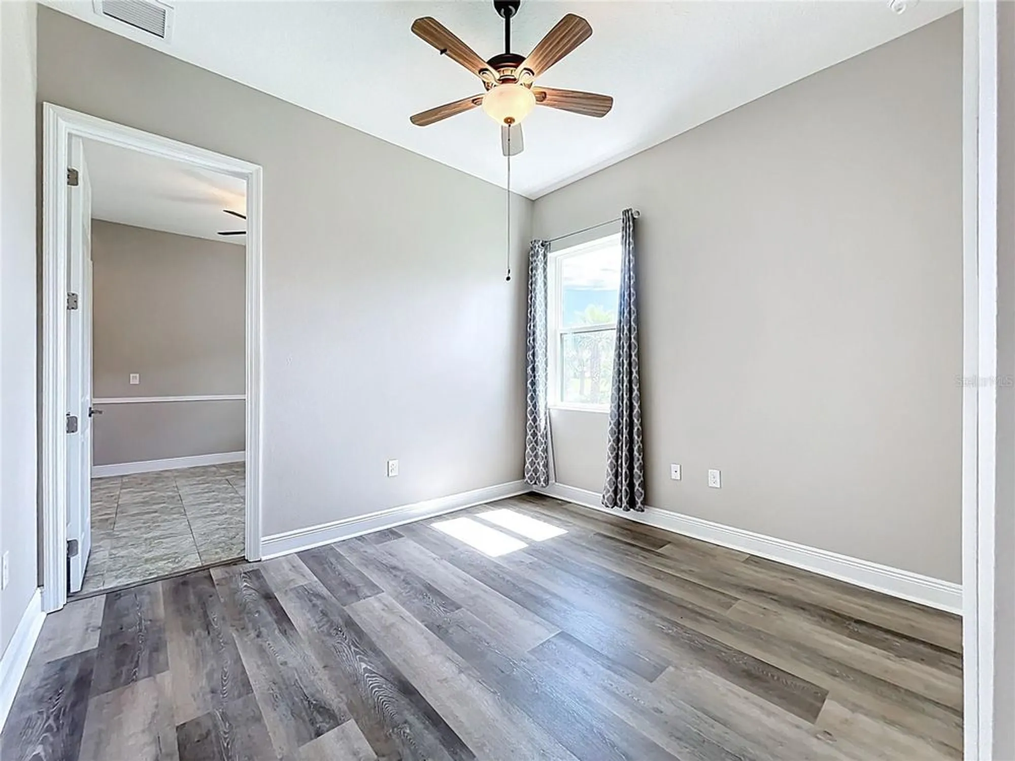 Property Slideshow image 28 of 60 | 1977 weymouth ct, Mount Dora, FL, 32757