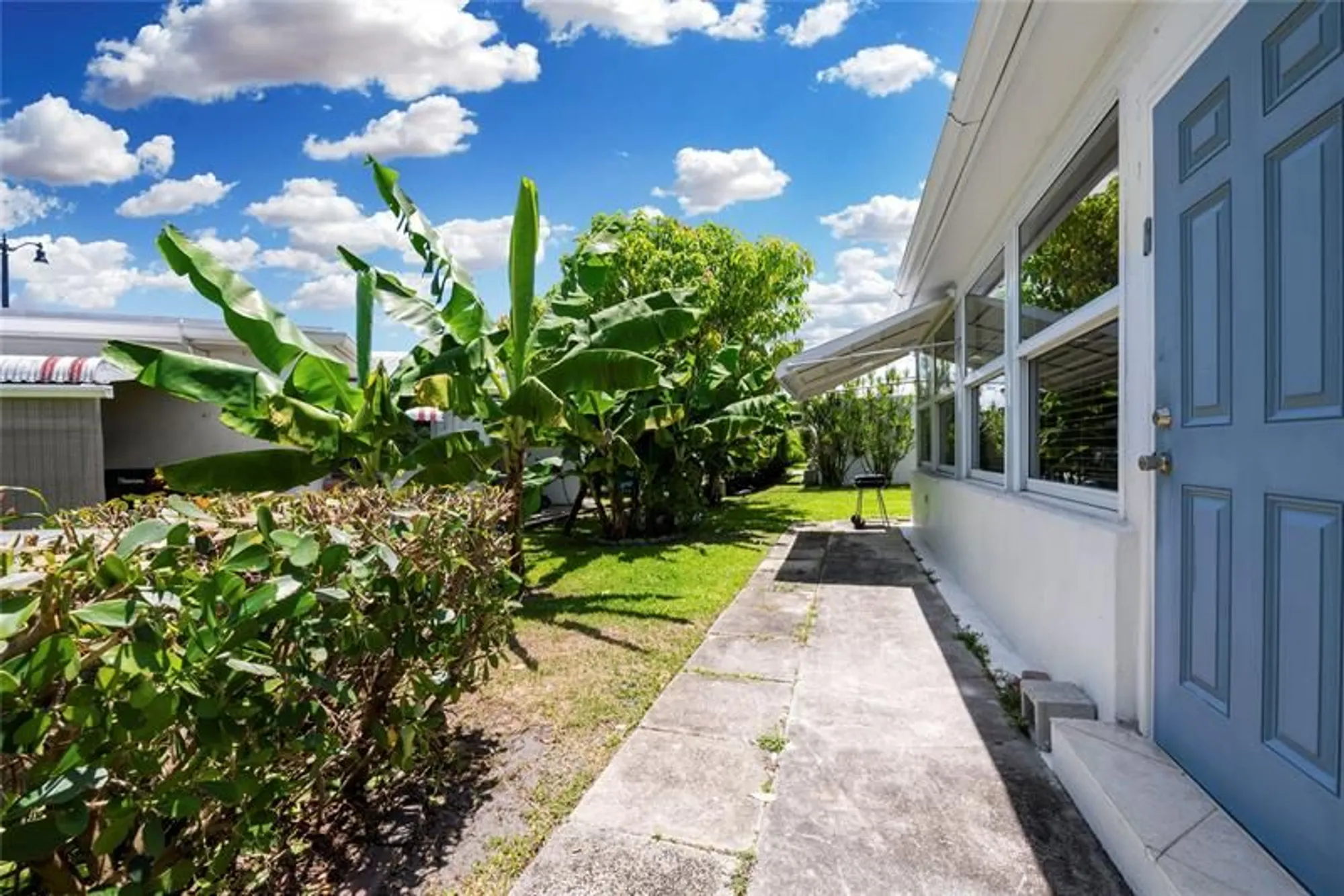 Property Slideshow image 22 of 35 | 220 s golf blvd, Pompano Beach, FL, 33064