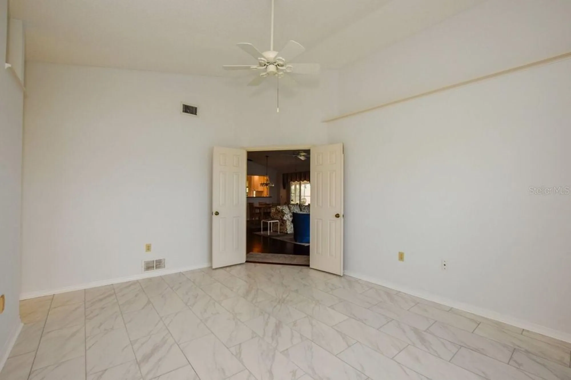 Property Slideshow image 18 of 57 | 745 harrington lake dr 30, Venice, FL, 34293