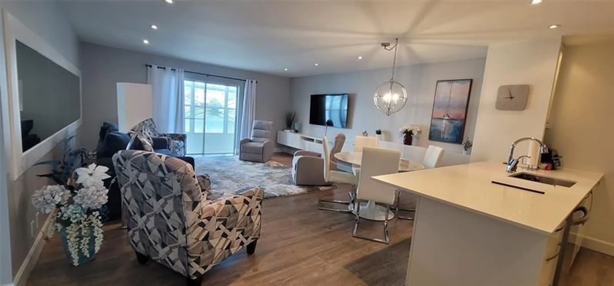 Property Slideshow image 25 of 43 | 4751 nw 21st st 112, Lauderhill, FL, 33313