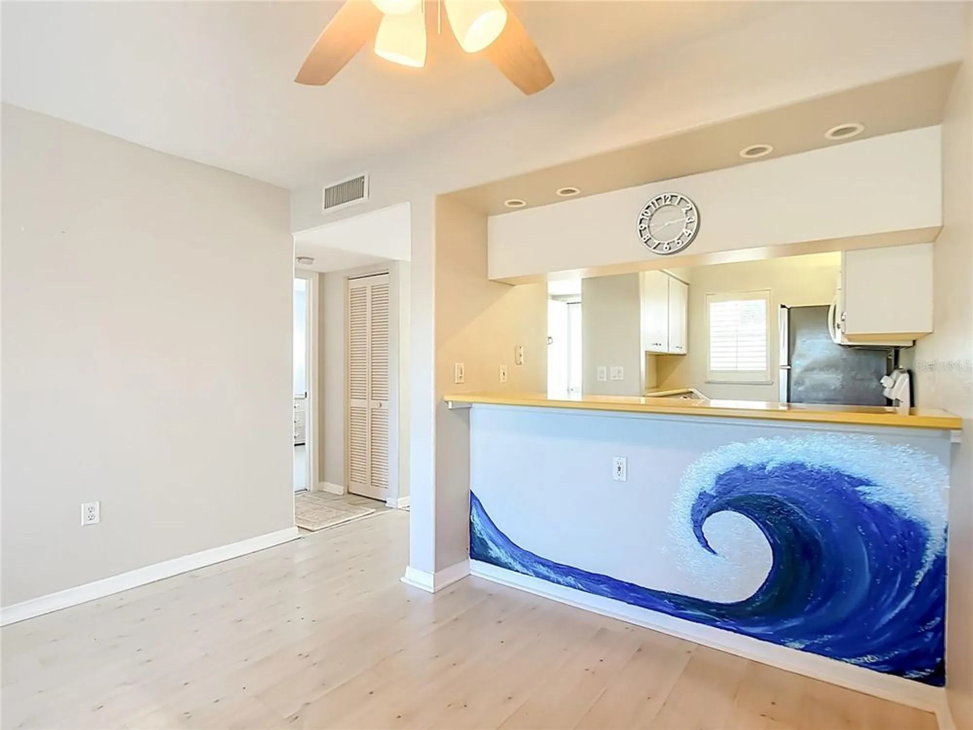 Property Slideshow image 16 of 57 | 404 cerromar cir 115, Venice, FL, 34293