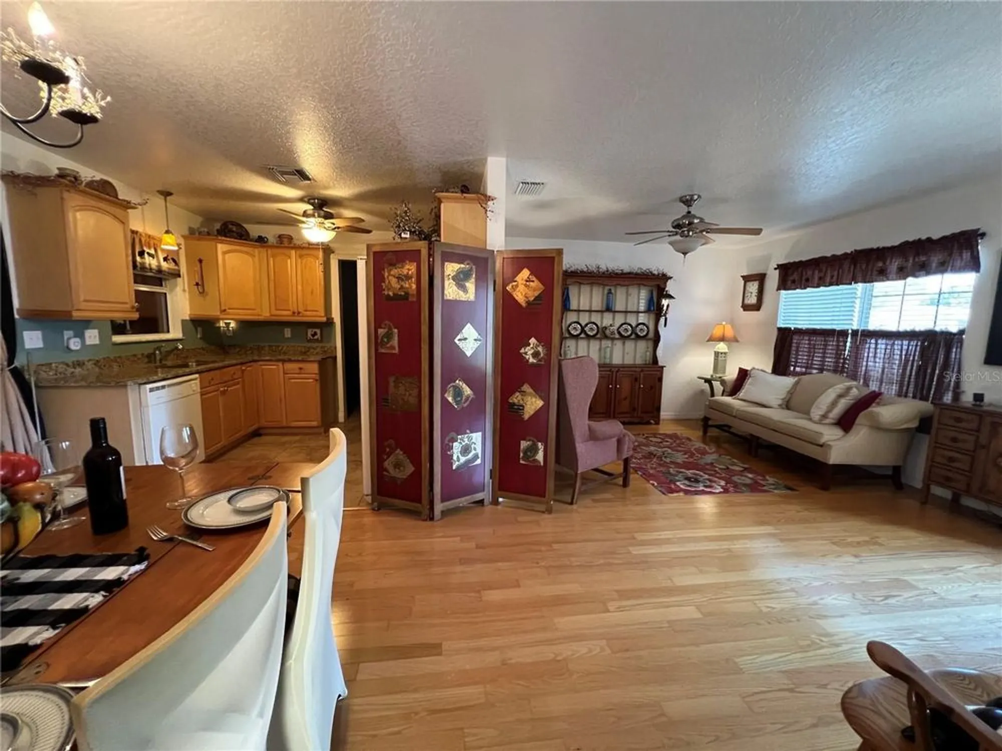 Property Slideshow image 7 of 60 | 8879 sw 104th ln, Ocala, FL, 34481