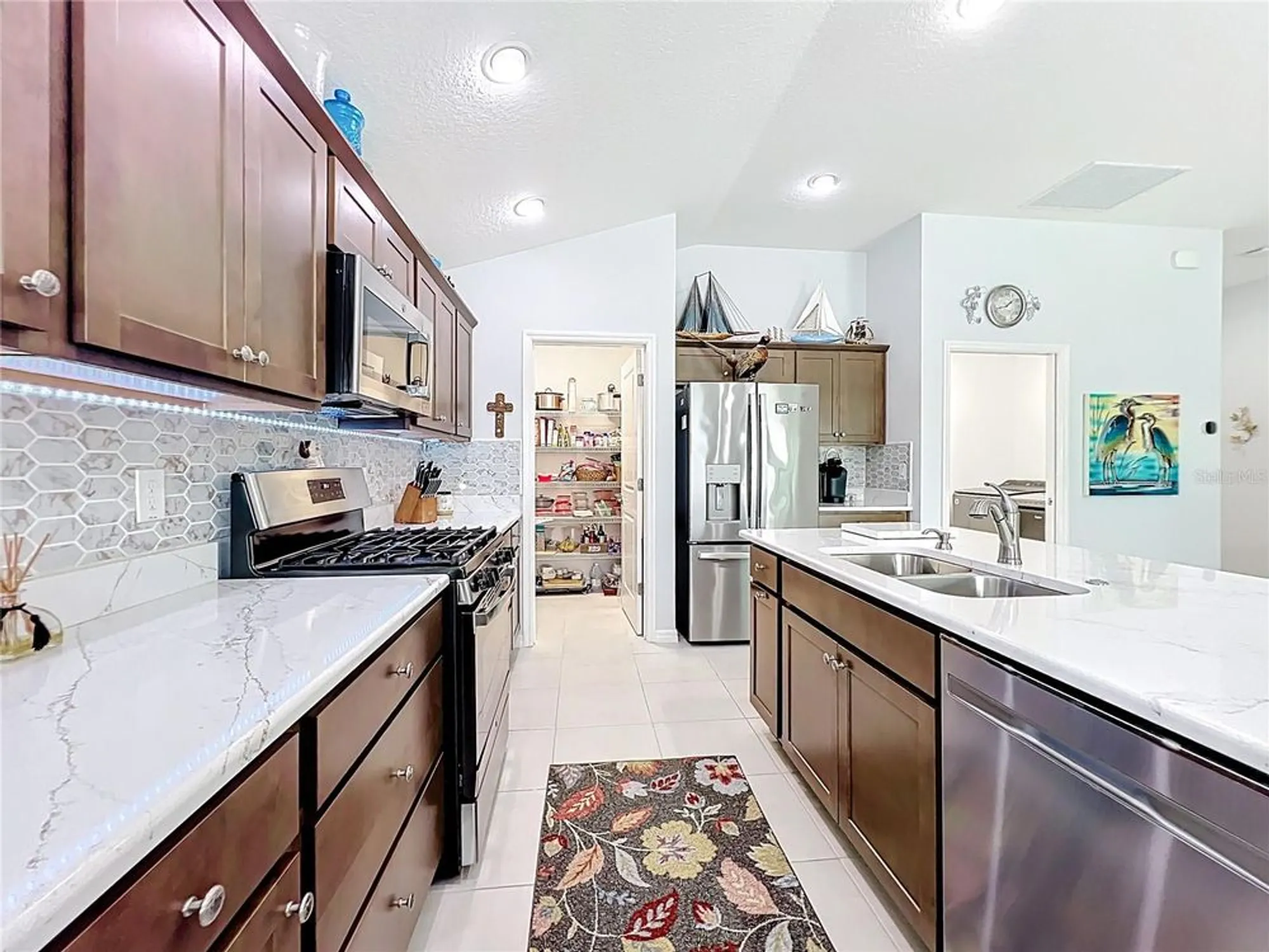 Property Slideshow image 19 of 62 | 6370 danielson loop, The Villages, FL, 32163