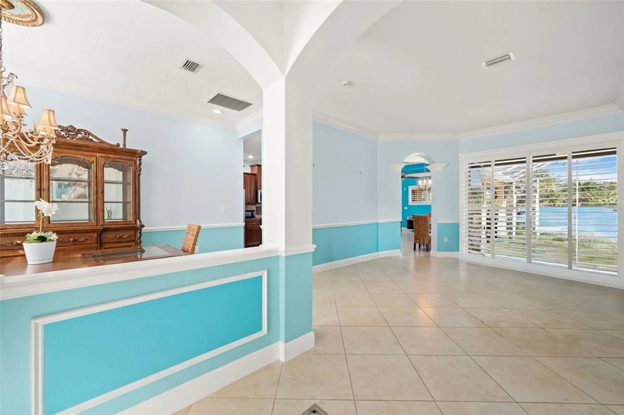 Property Slideshow image 6 of 52 | 6882 tailfeather way, Bradenton, FL, 34203