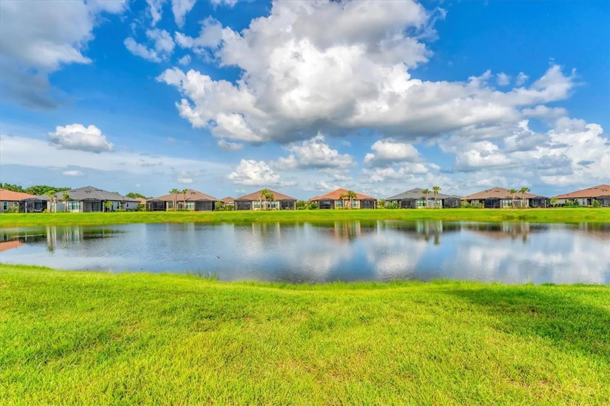 Property Slideshow image 40 of 99 | 3025 veneto ct, Bradenton, FL, 34211