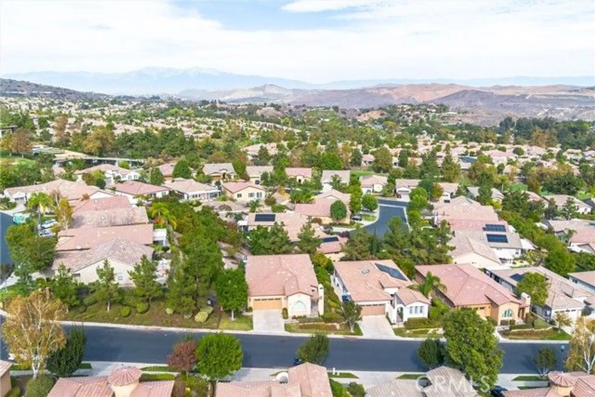 Property Slideshow image 24 of 46 | 9196 pioneer ln, Corona, CA, 92883