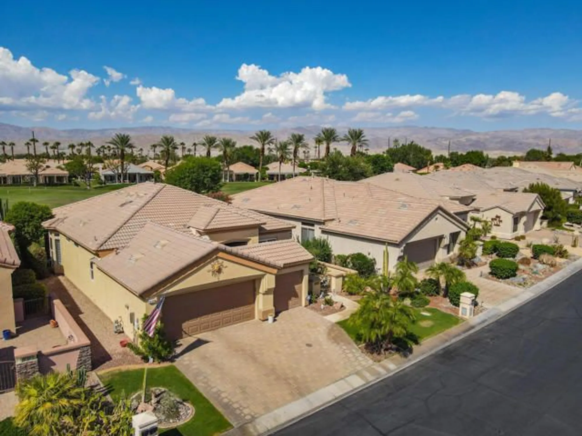 Property Slideshow image 4 of 48 | 80474 muirfield dr, Indio, CA, 92201