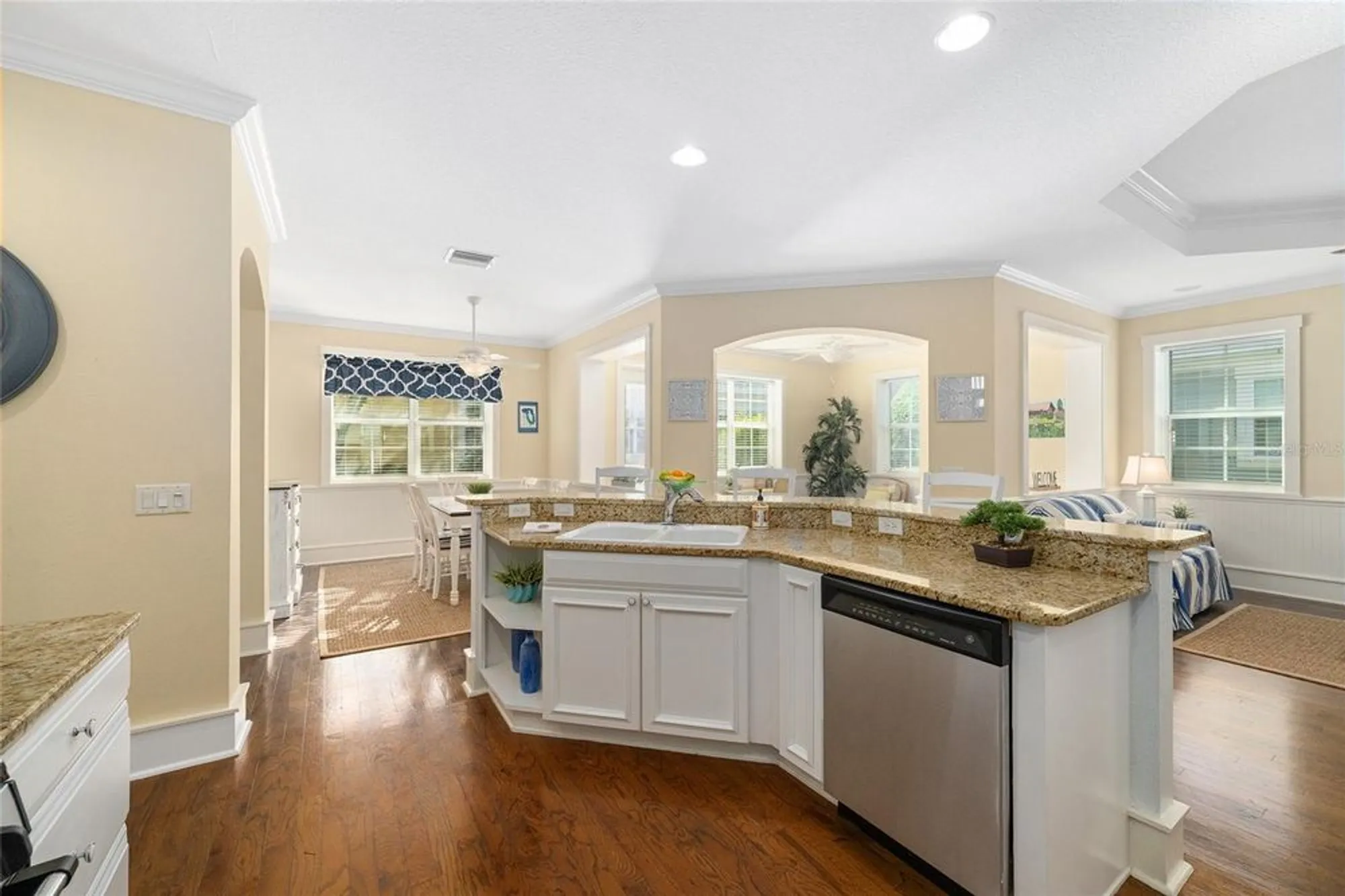 Property Slideshow image 16 of 47 | 959 fish camp rd, The Villages, FL, 32162