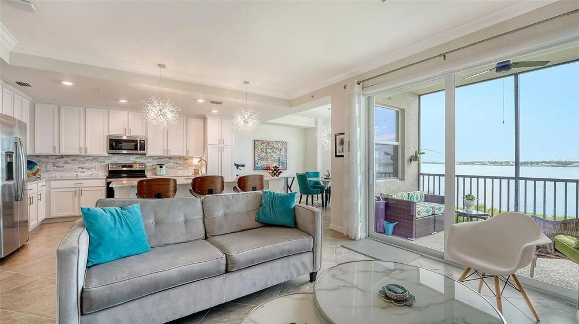 Property Slideshow image 10 of 75 | 1010 tidewater shores loop 307, Bradenton, FL, 34208