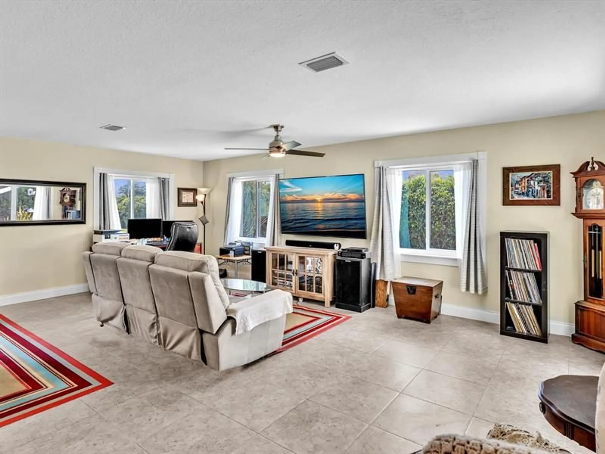 Property Slideshow image 10 of 77 | 6098 stanley ln, Delray Beach, FL, 33484