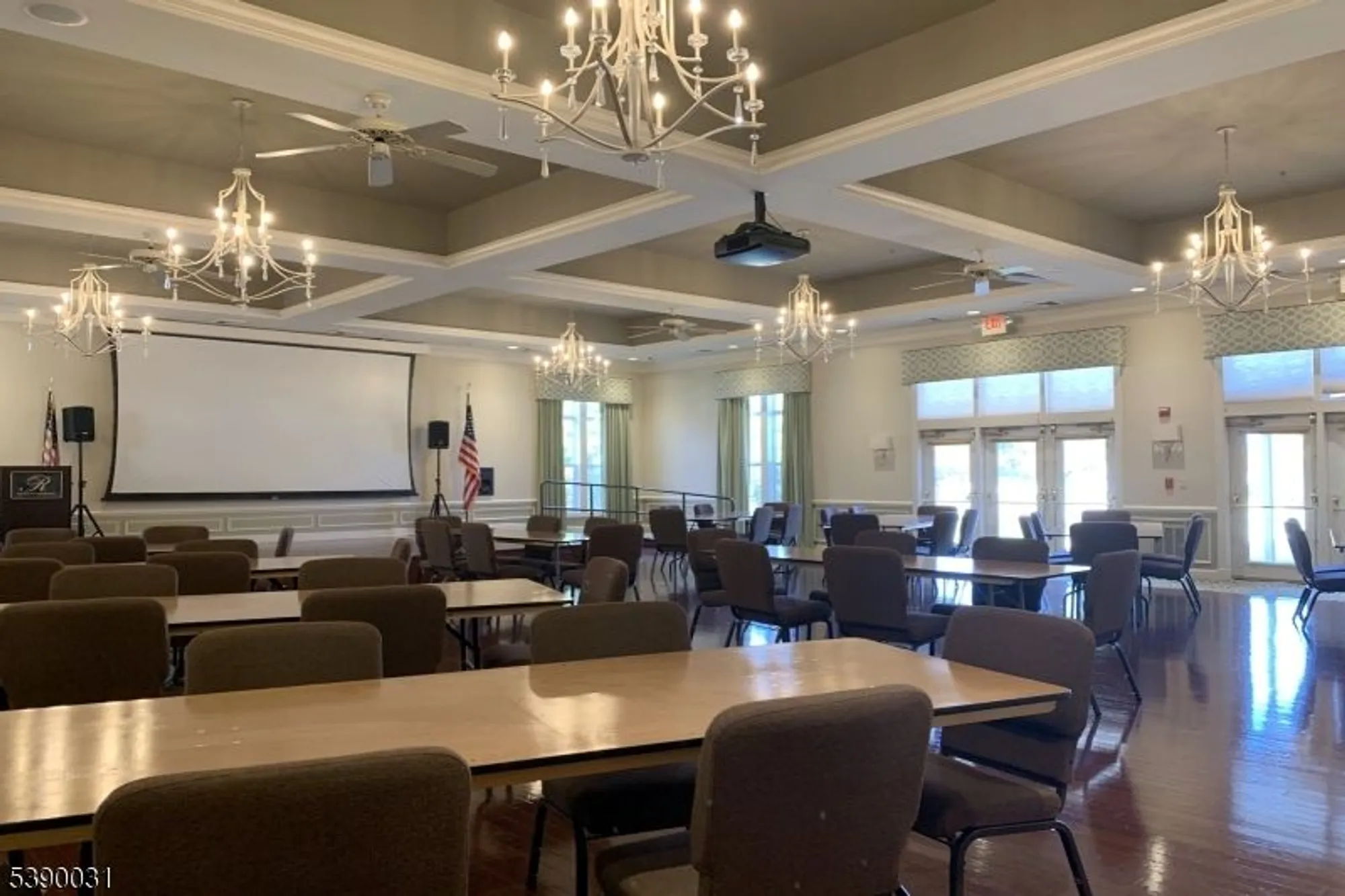 Property Slideshow image 32 of 42 | 29 medici dr, Somerset, NJ, 08873