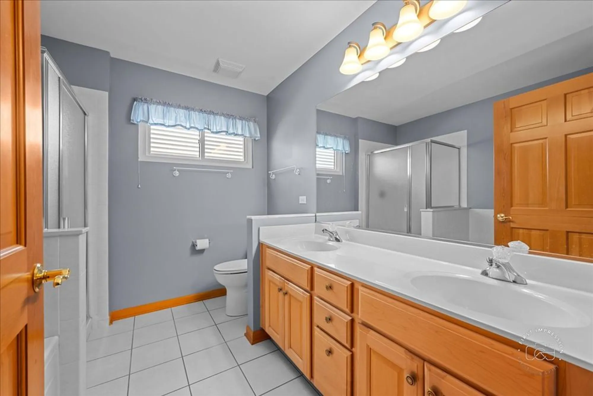 Property Slideshow image 23 of 37 | 21600 w larch dr, Plainfield, IL, 60544