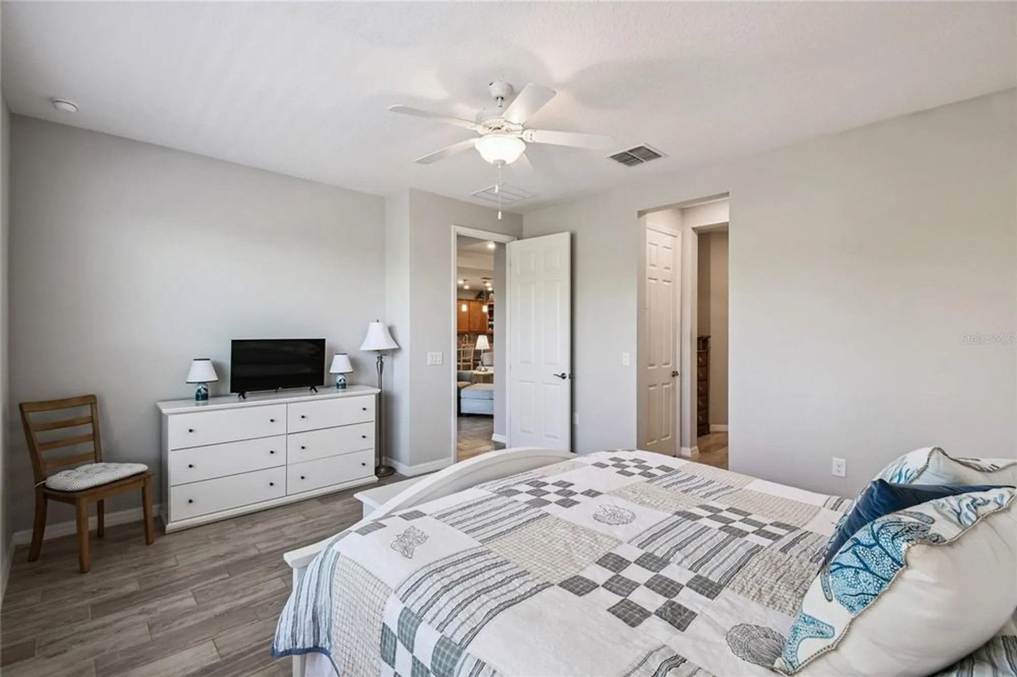 Property Slideshow image 25 of 67 | 461 treviso dr, Poinciana, FL, 34759